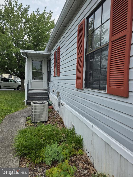 49 MEADOW RUN PLACE