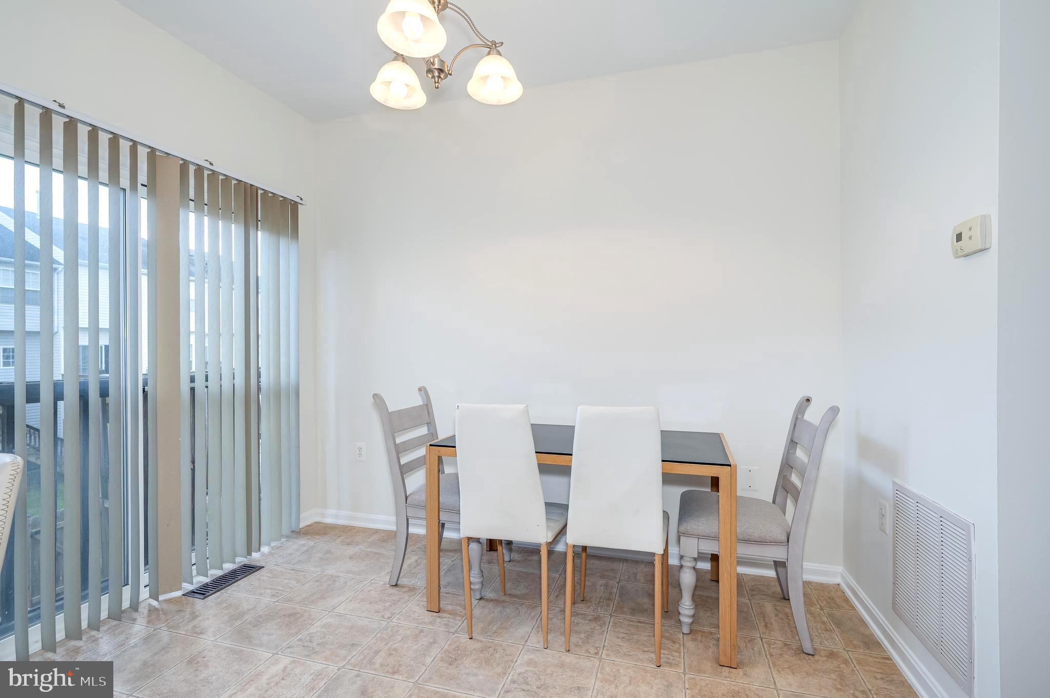 LEE'S RIDGE - Residential