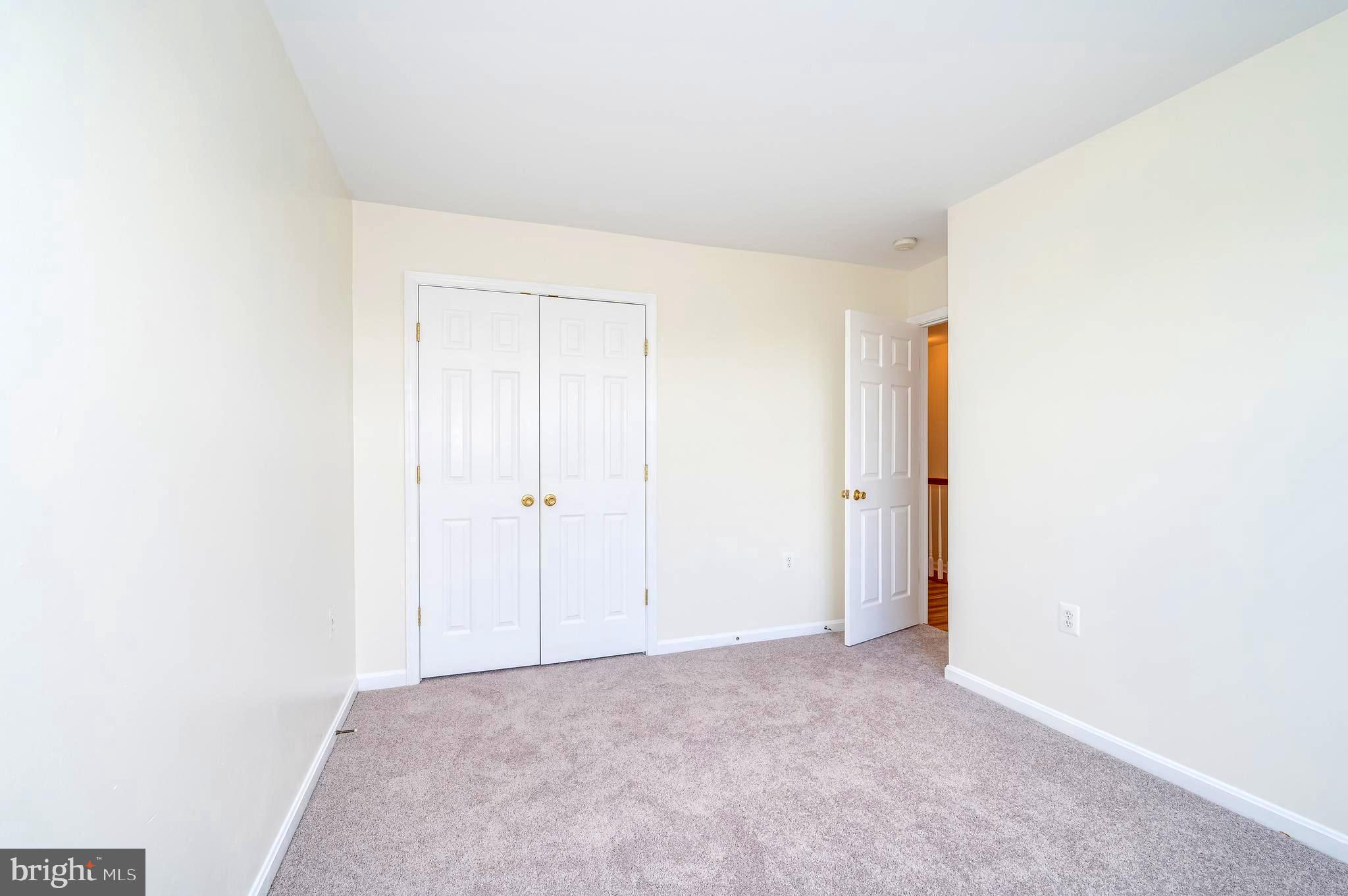 LEE'S RIDGE - Residential