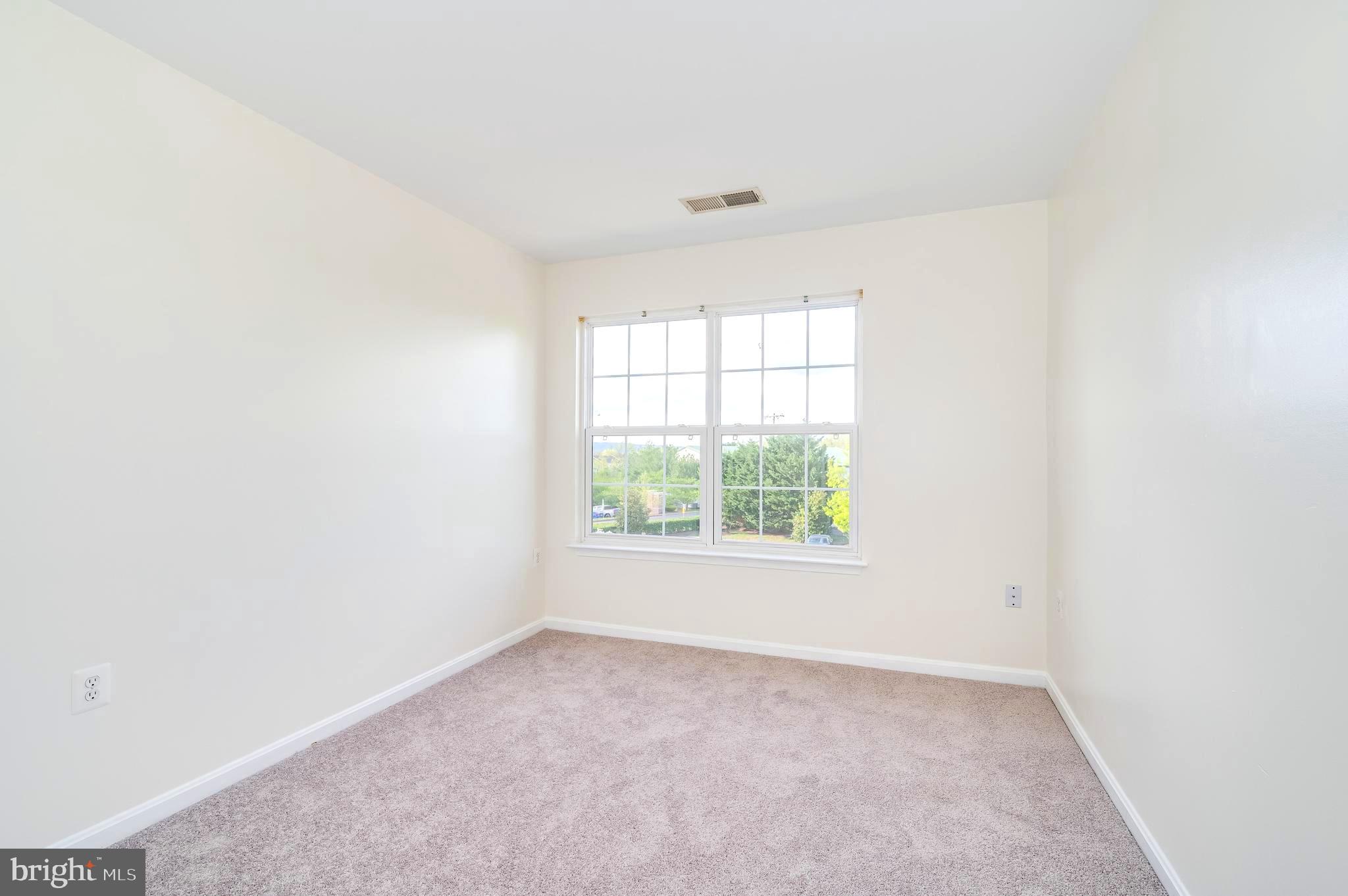 LEE'S RIDGE - Residential