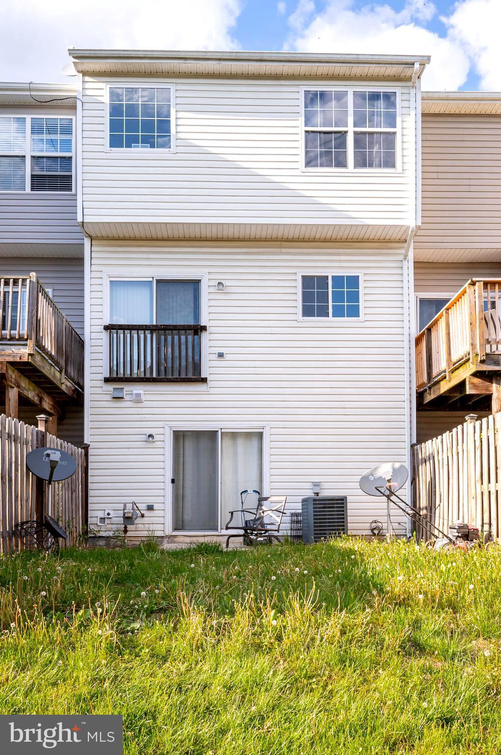 LEE'S RIDGE - Residential