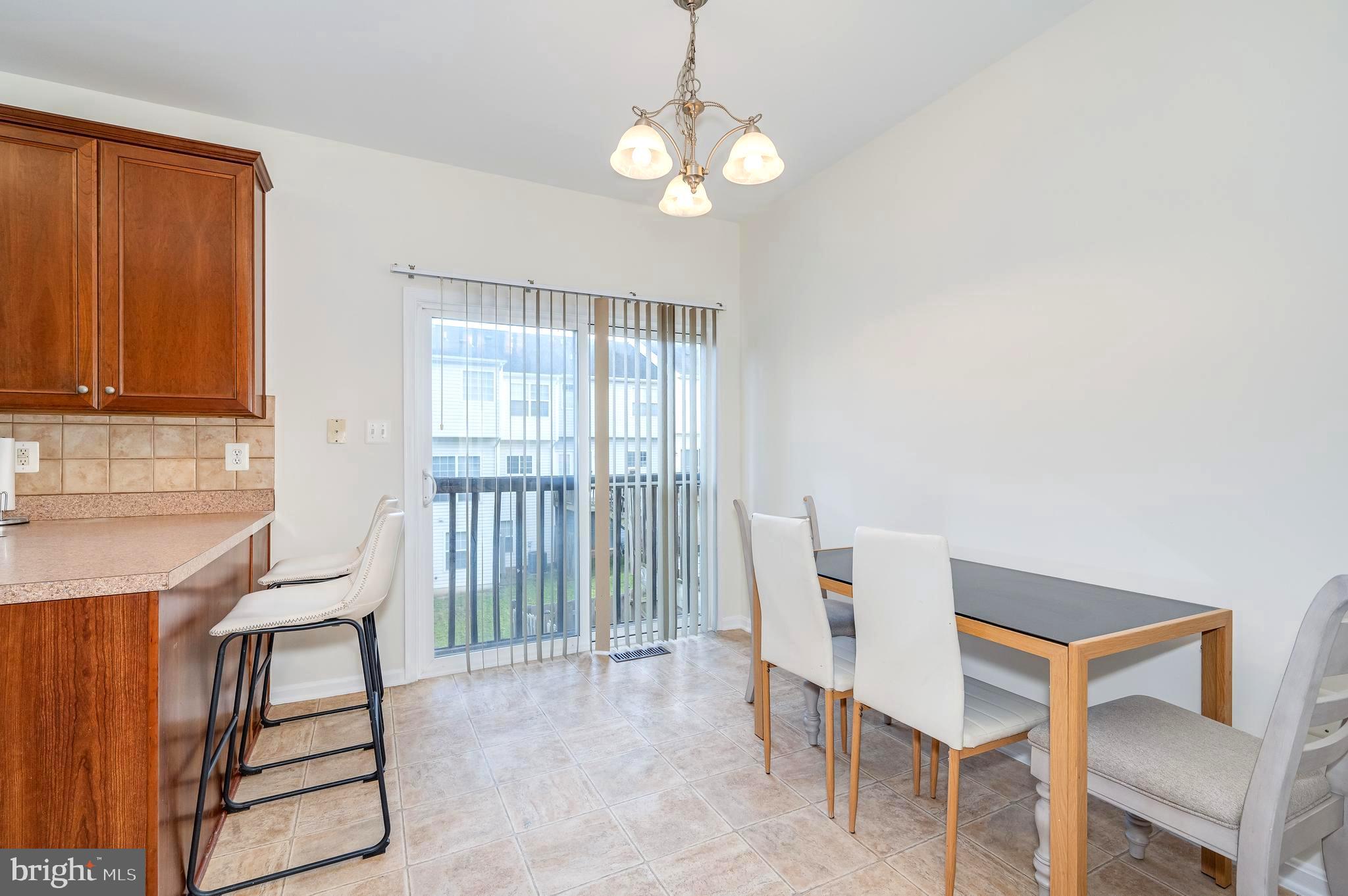 LEE'S RIDGE - Residential