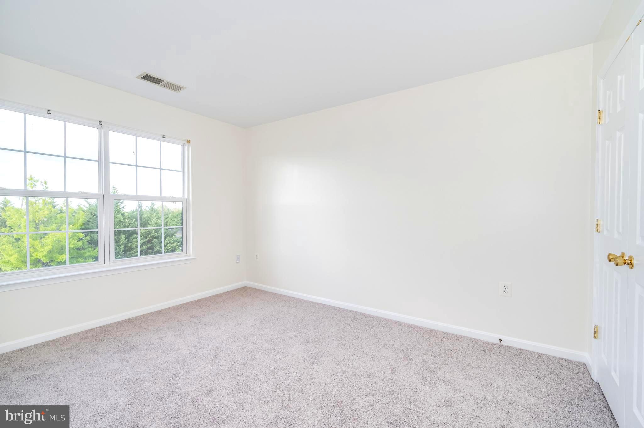 LEE'S RIDGE - Residential