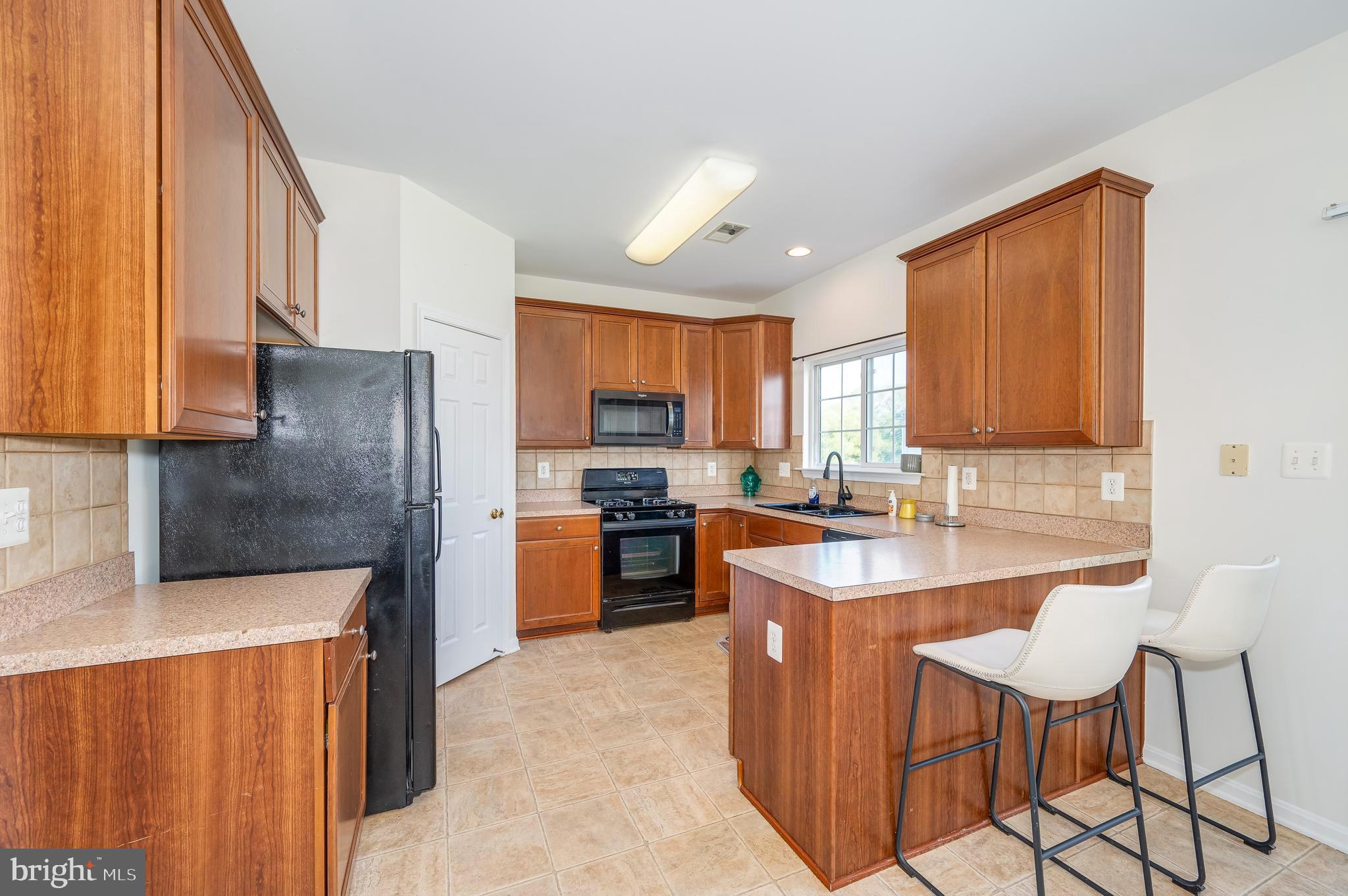 LEE'S RIDGE - Residential