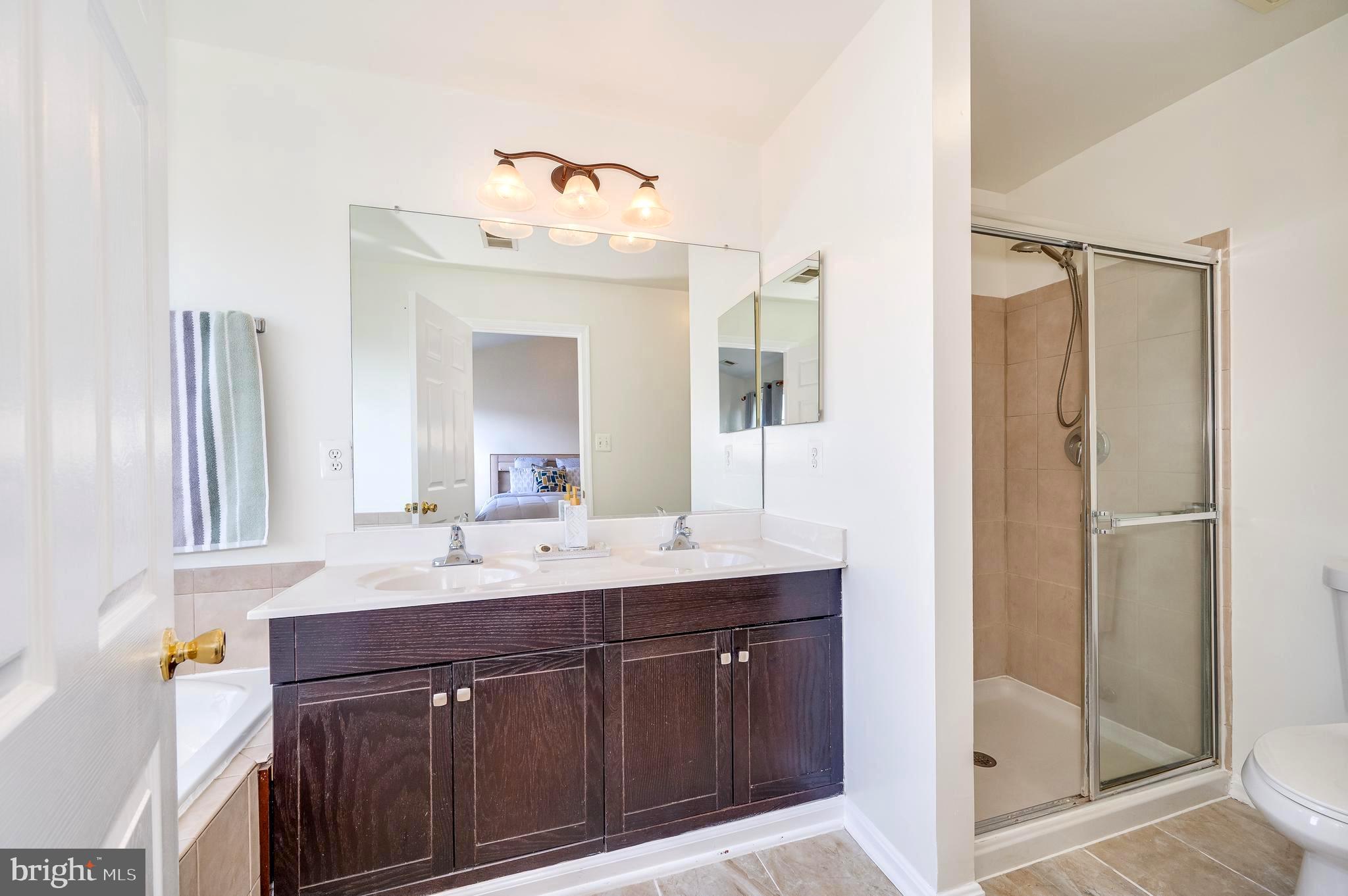 LEE'S RIDGE - Residential