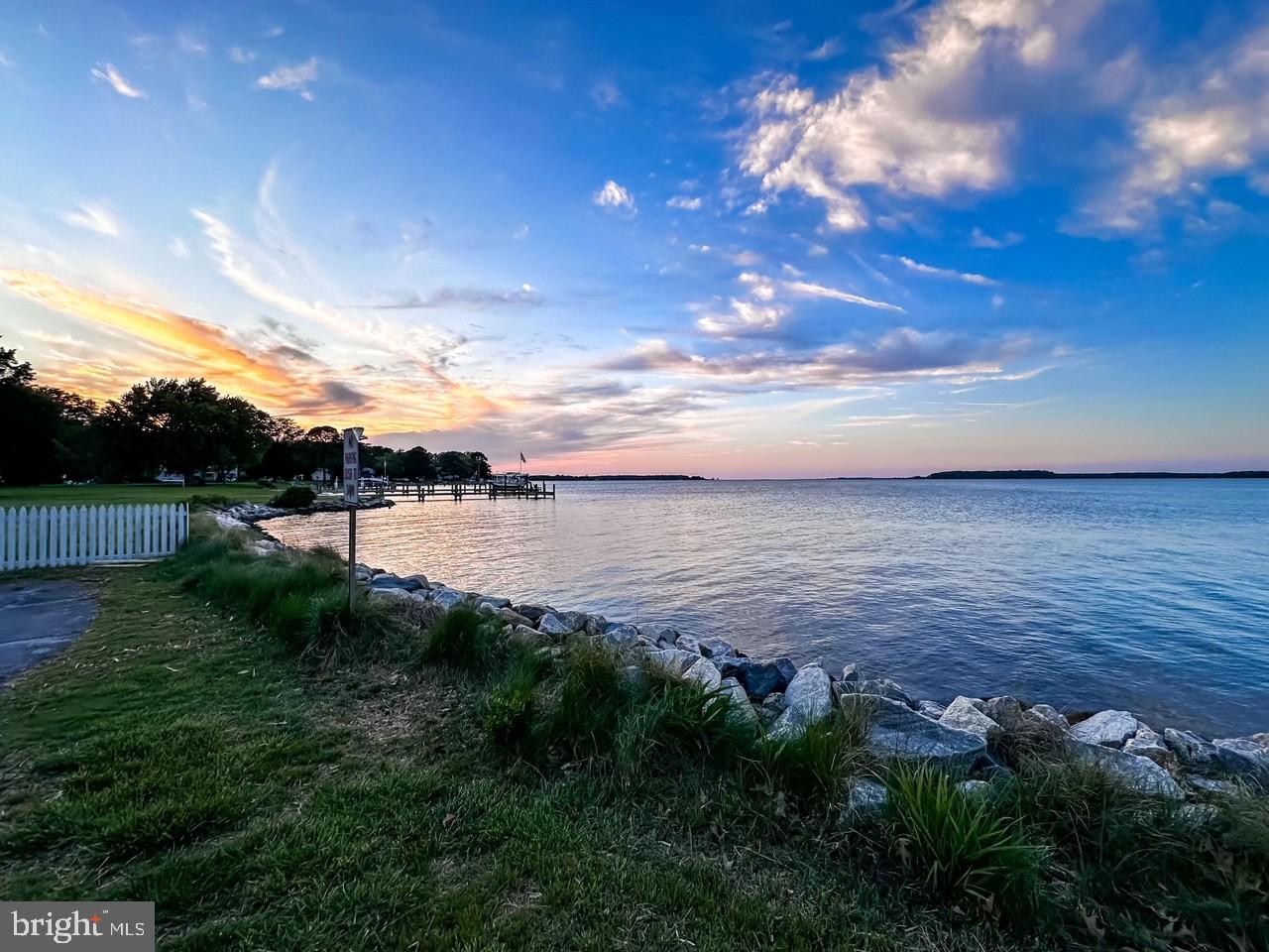 RIO VISTA - Residential