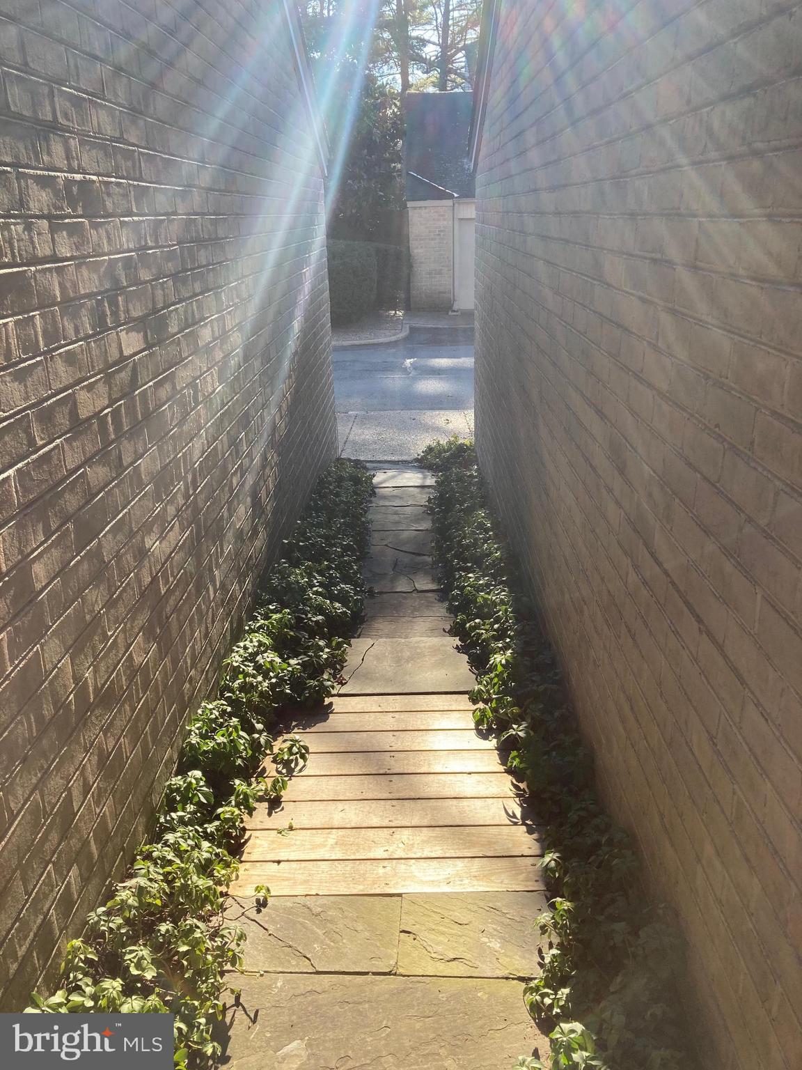 WHETSTONE - Residential