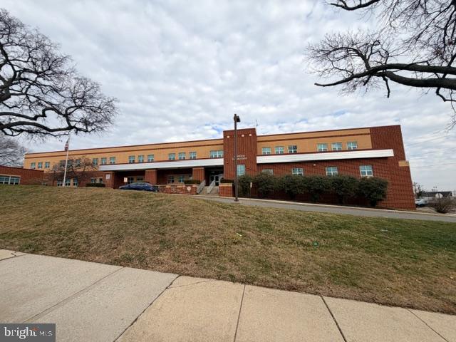 LYNNWOOD - Residential