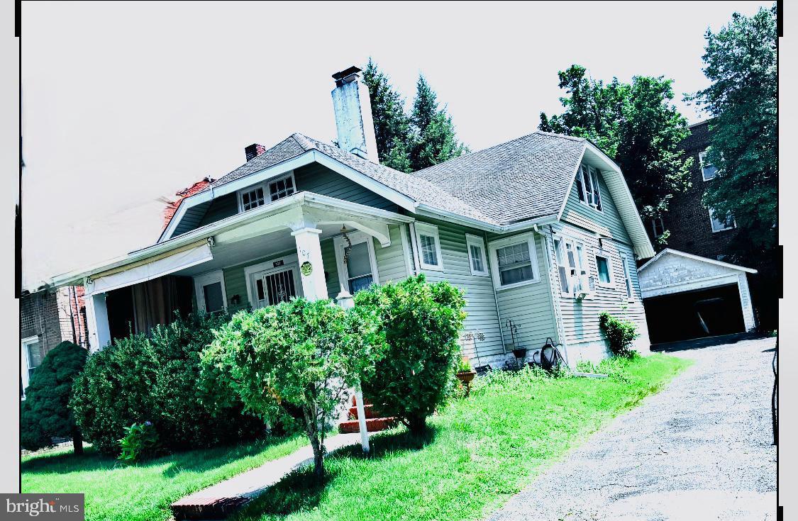 107 POPLAR AVENUE
