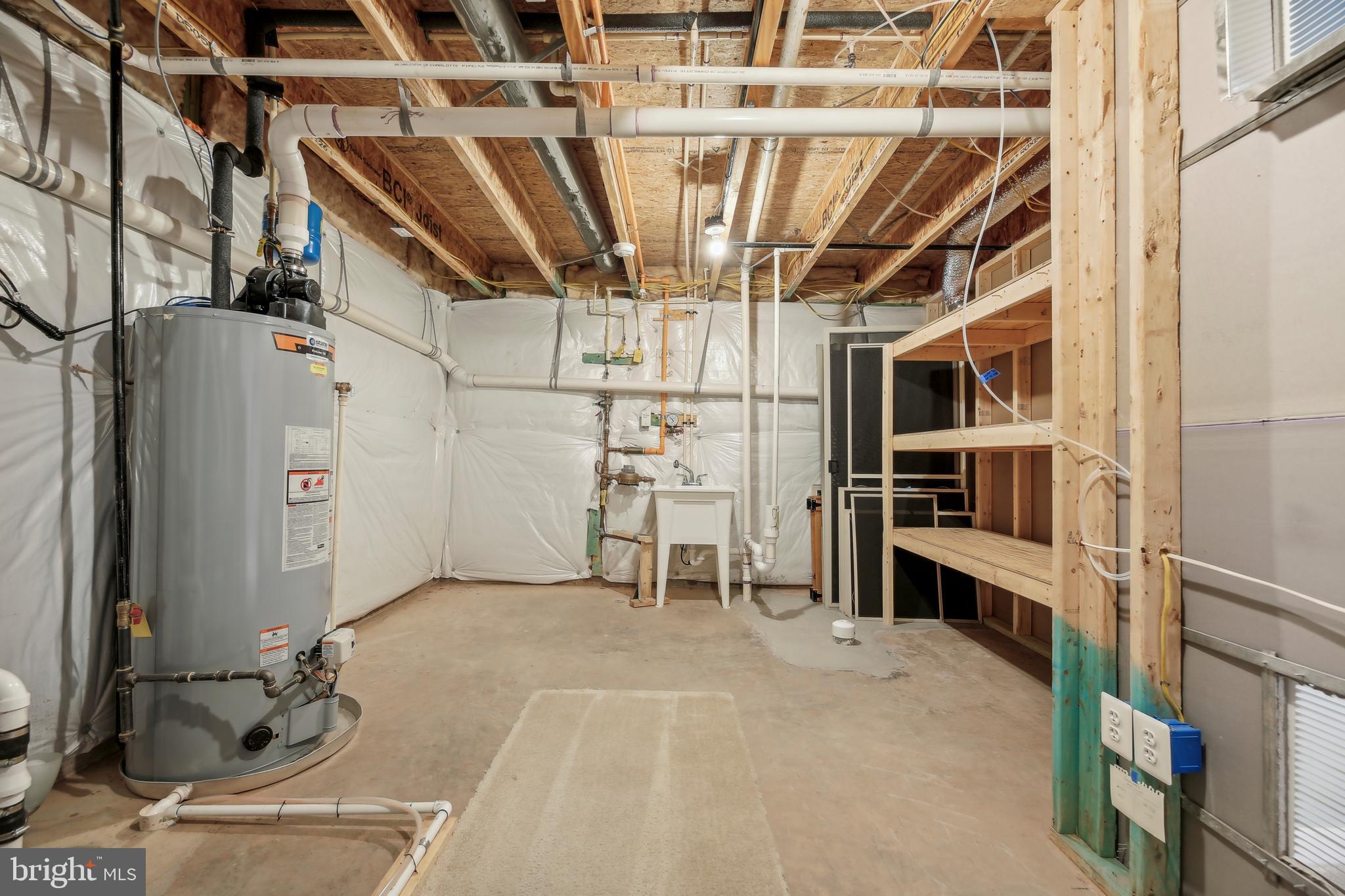 TUSCARORA CREEK - Residential