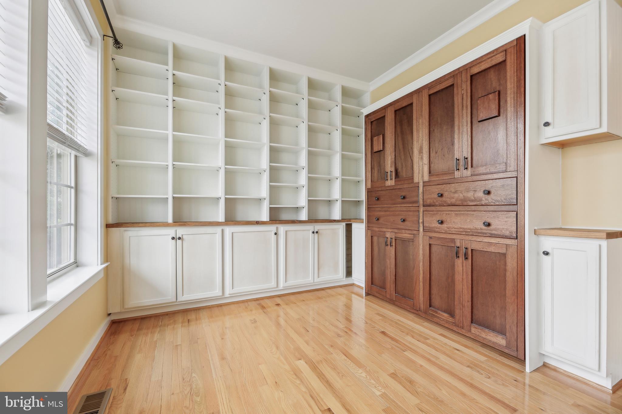 TUSCARORA CREEK - Residential