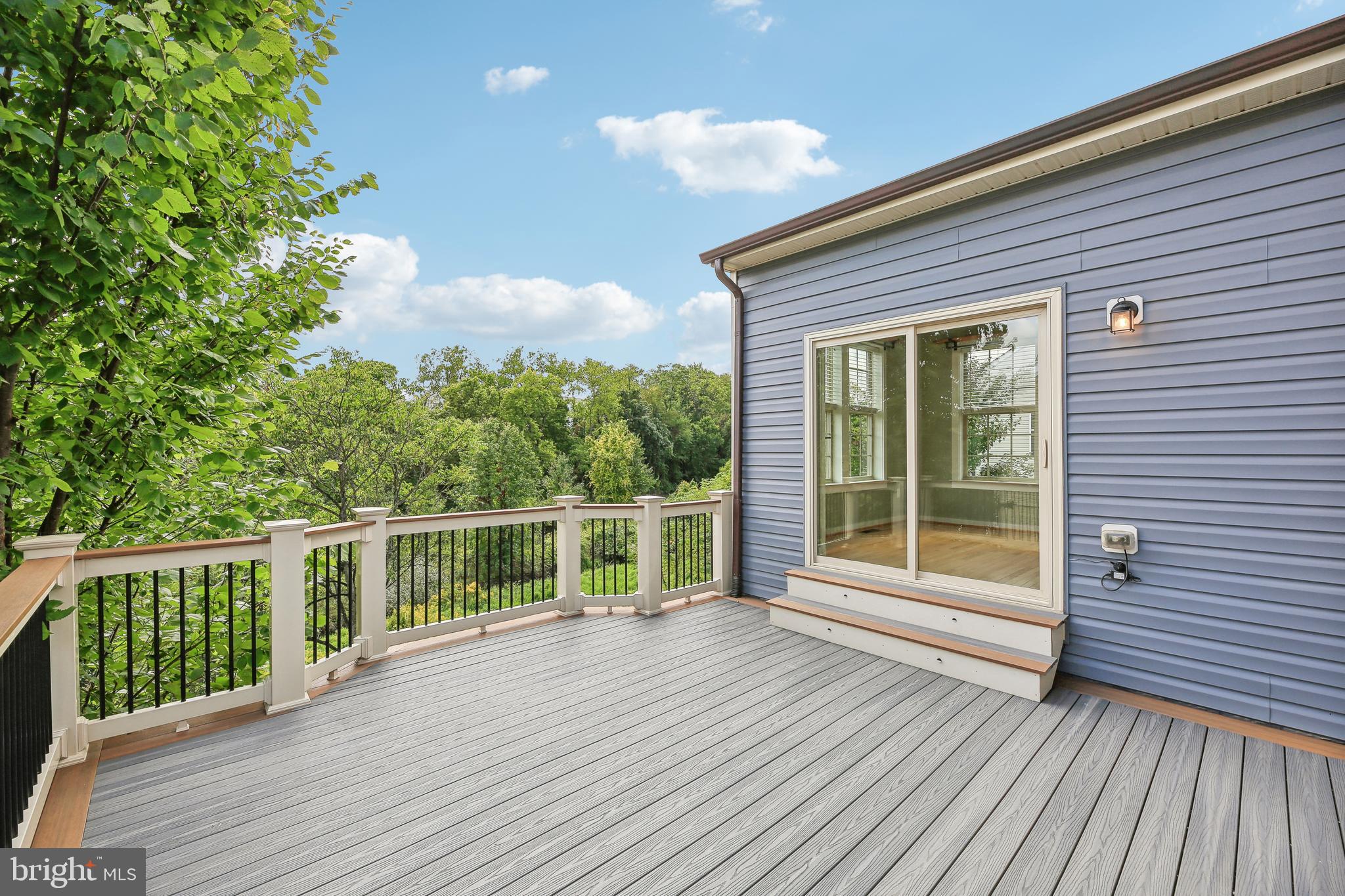 TUSCARORA CREEK - Residential