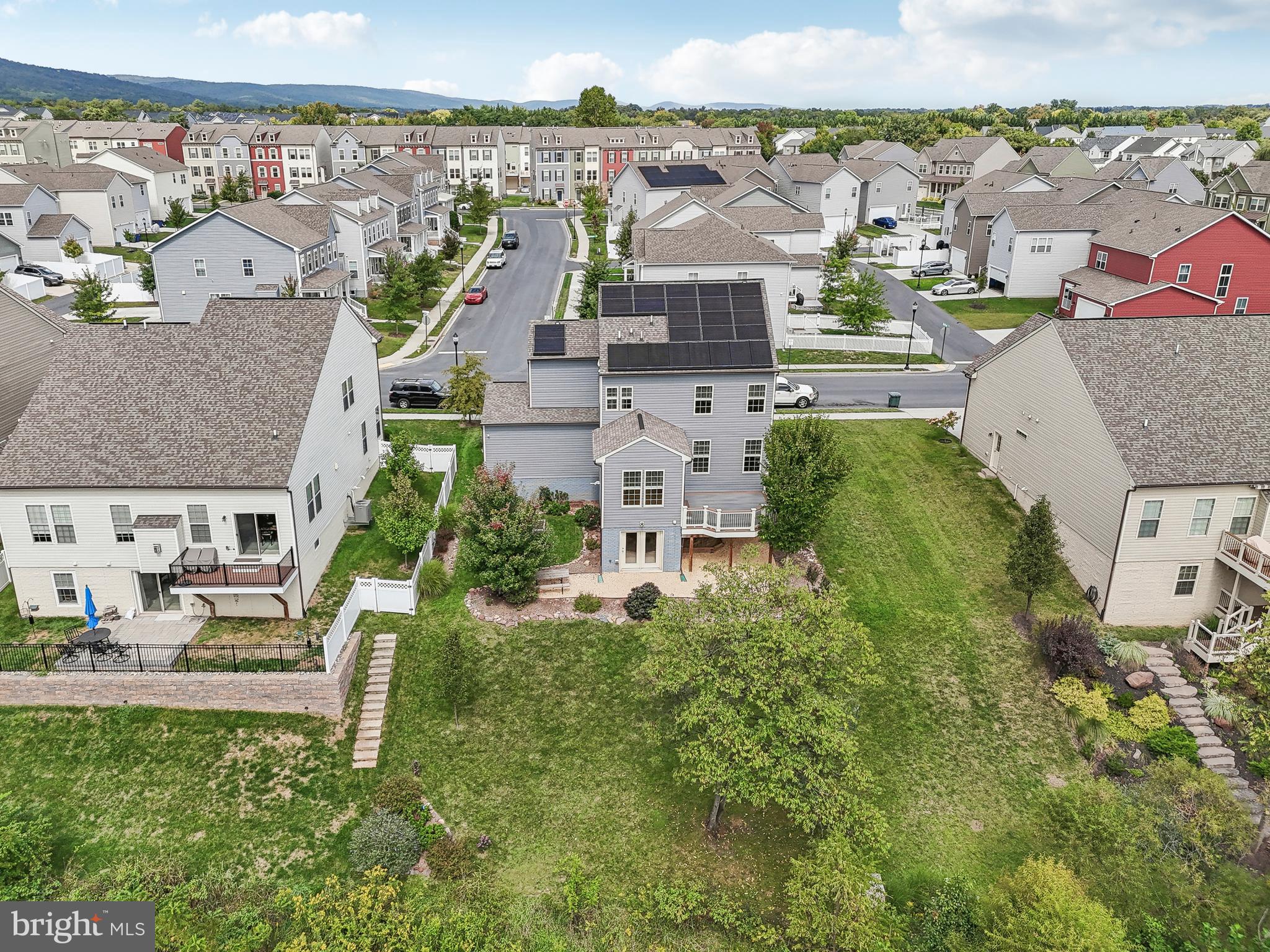 TUSCARORA CREEK - Residential