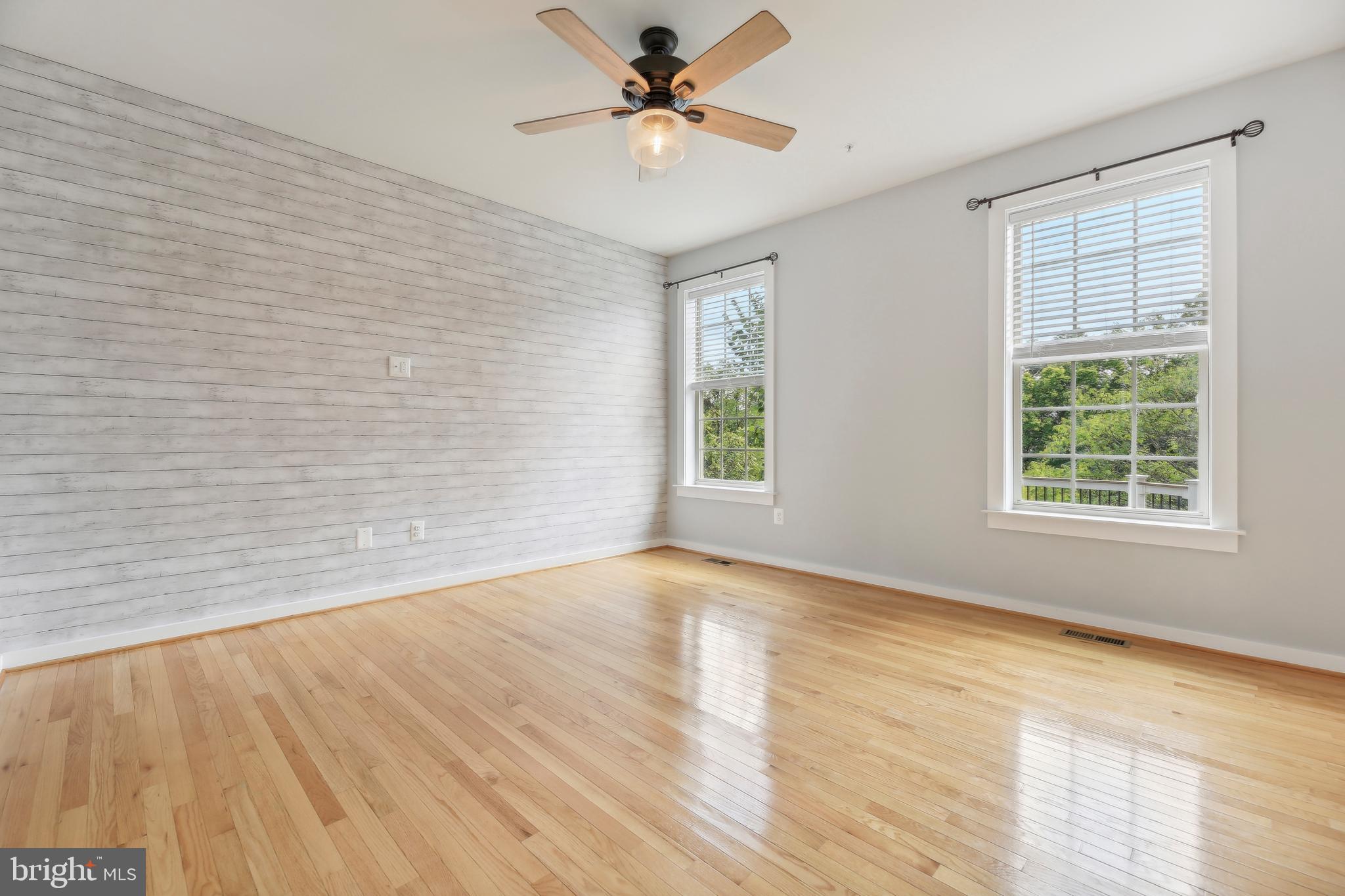 TUSCARORA CREEK - Residential