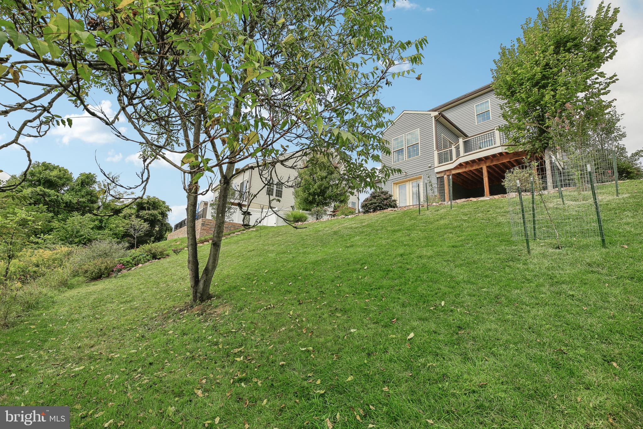 TUSCARORA CREEK - Residential