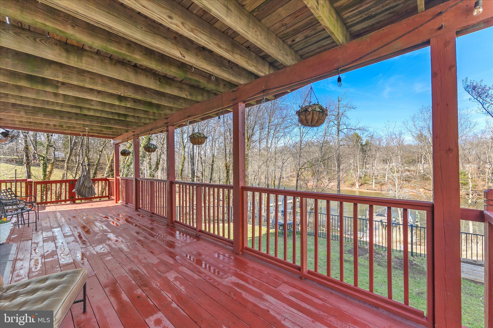 SILVER SANDS - Residential