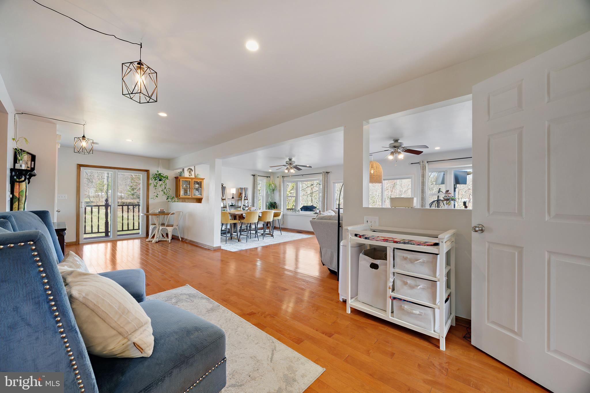 SILVER SANDS - Residential