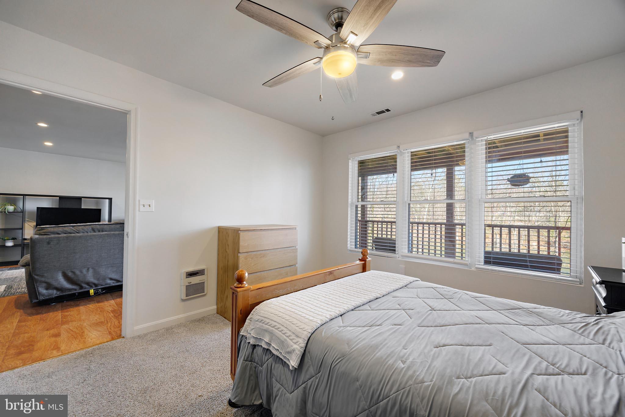 SILVER SANDS - Residential