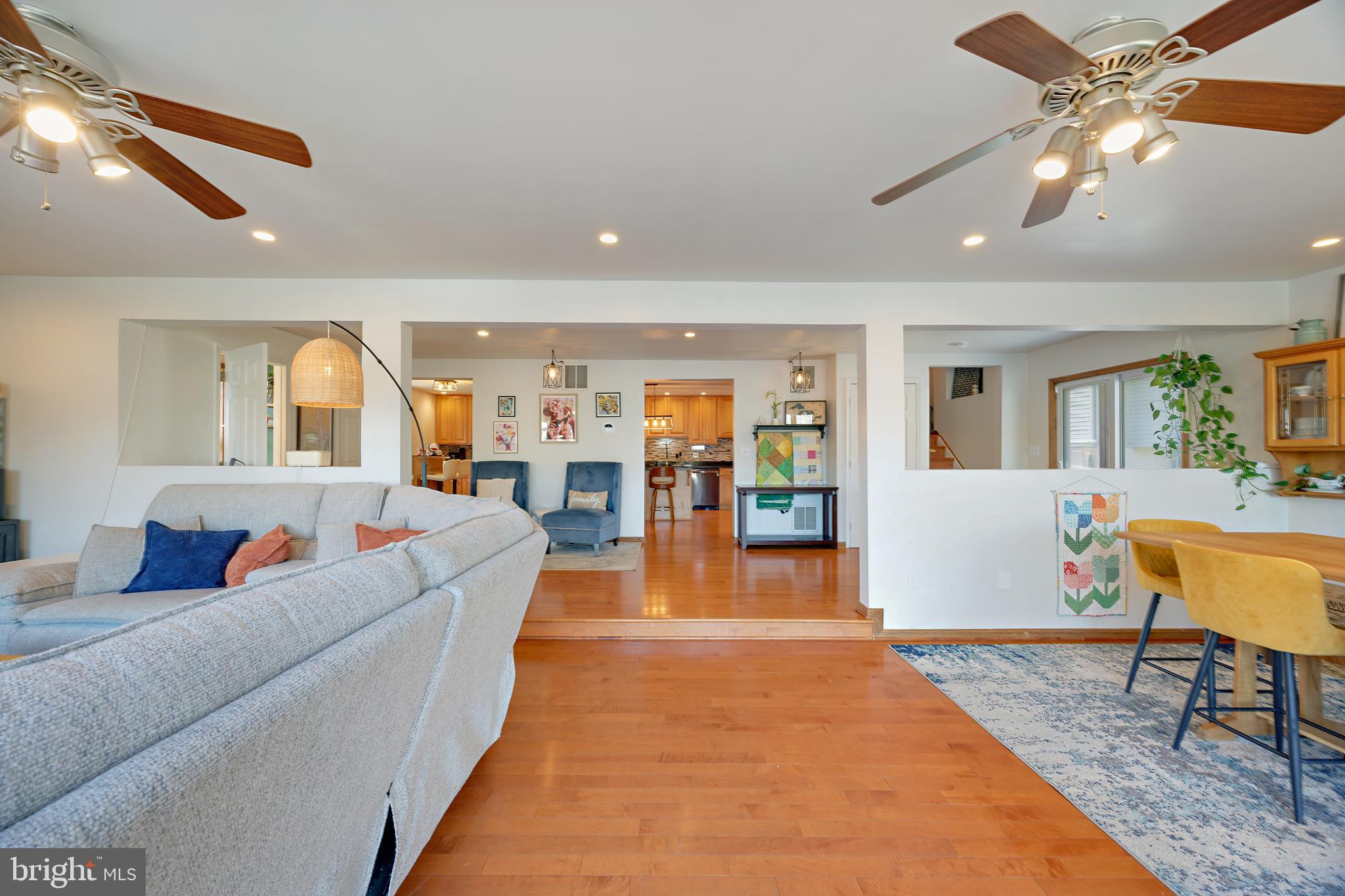 SILVER SANDS - Residential