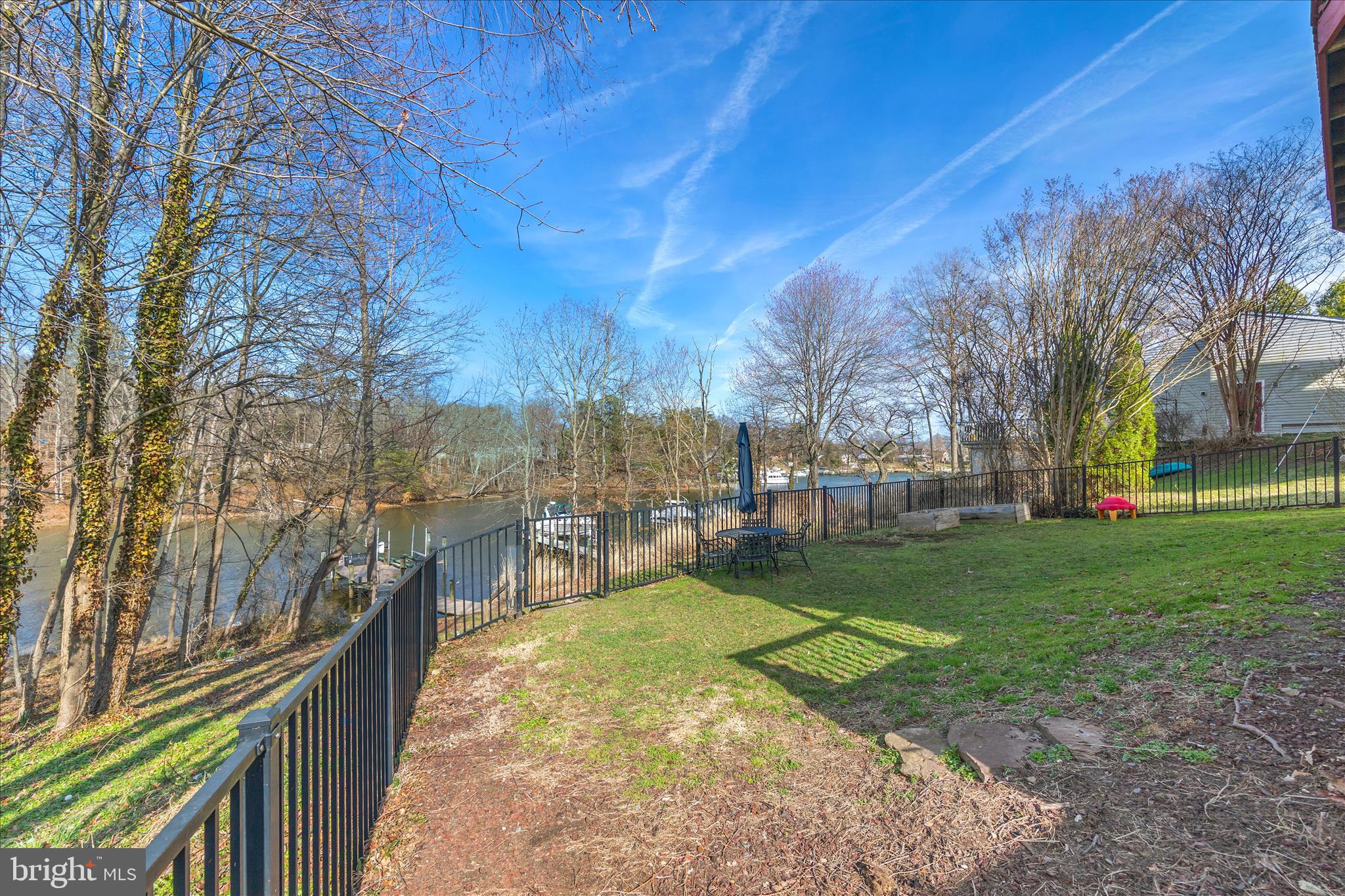 SILVER SANDS - Residential