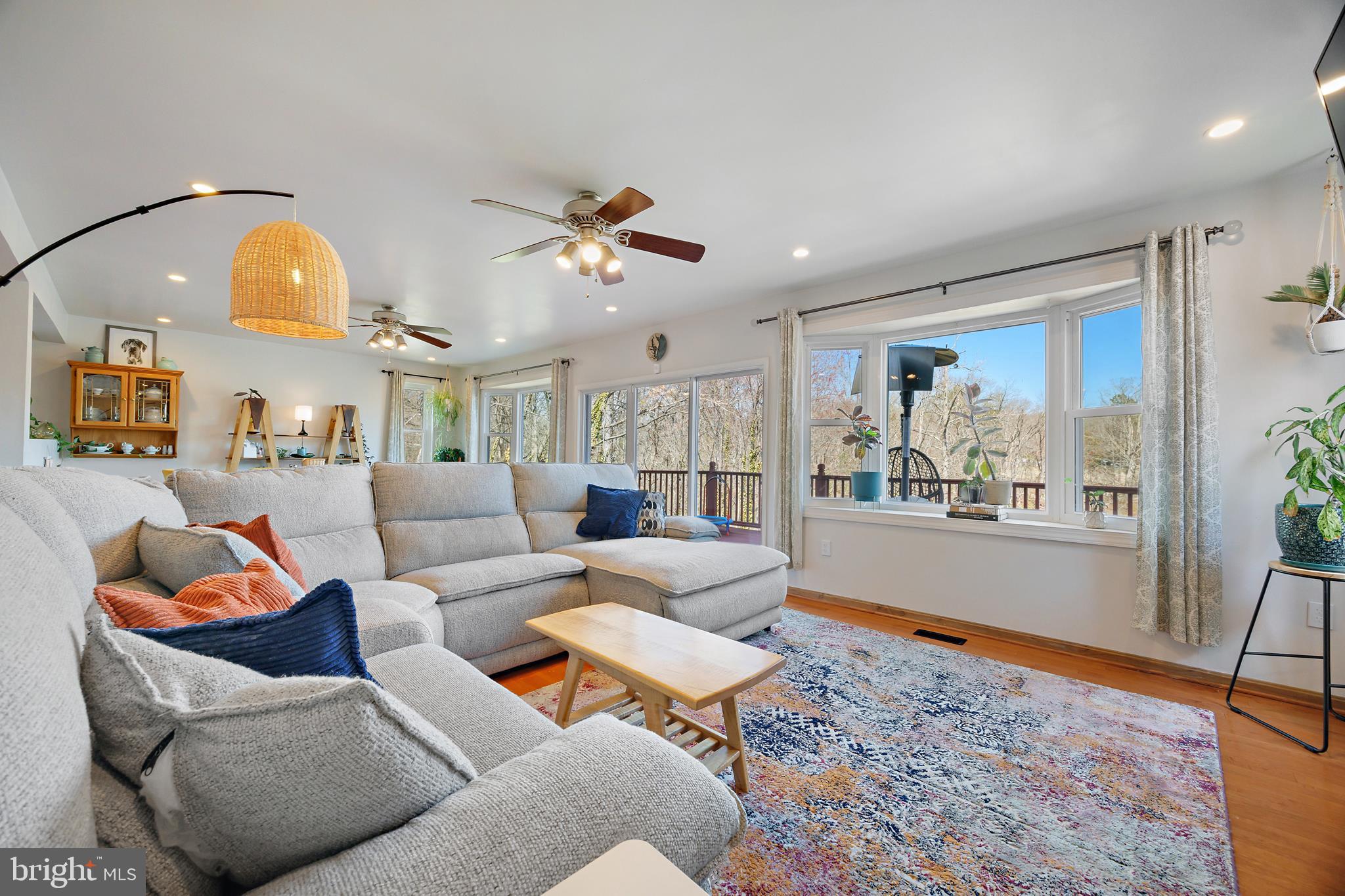 SILVER SANDS - Residential