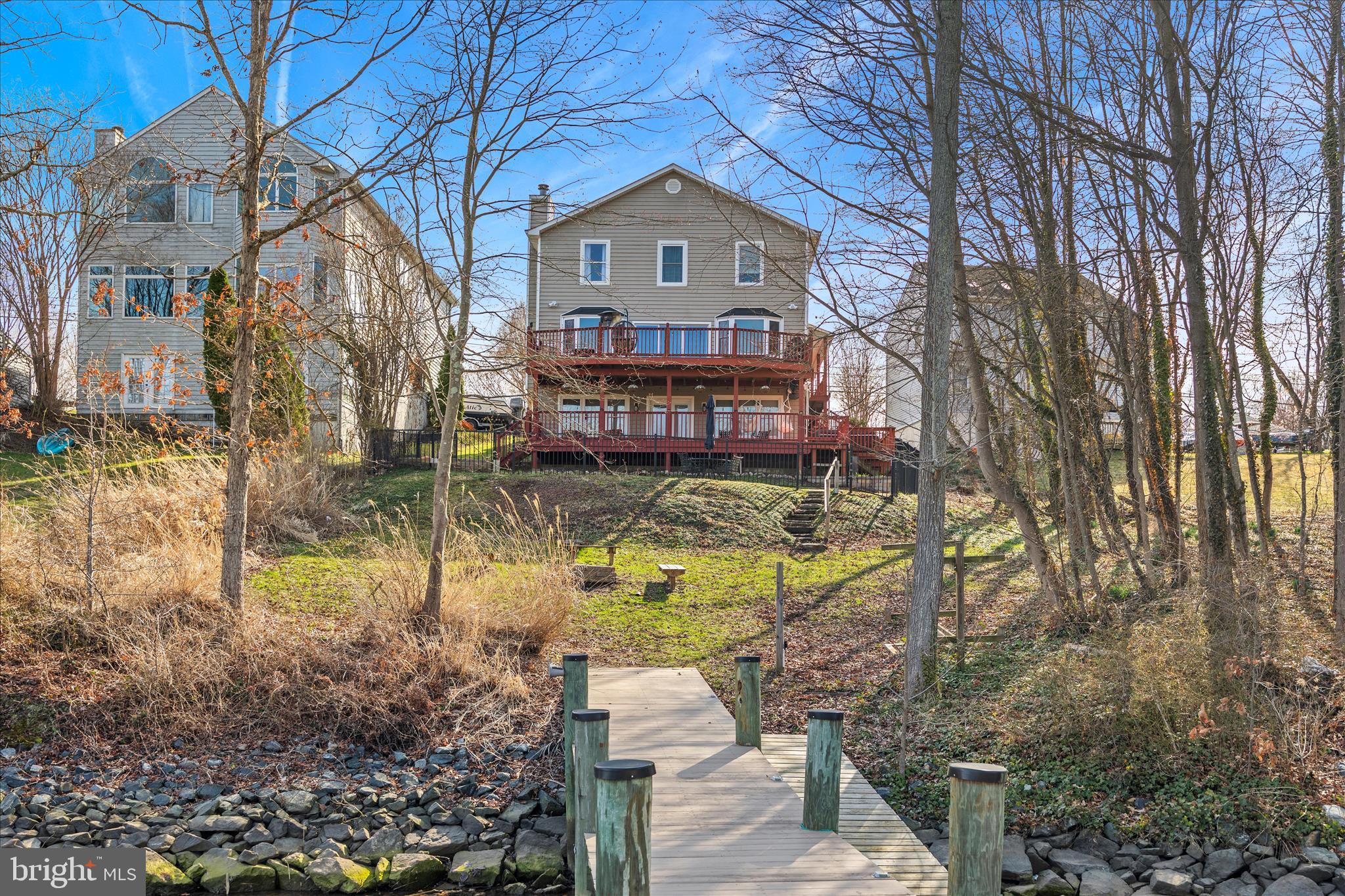 SILVER SANDS - Residential