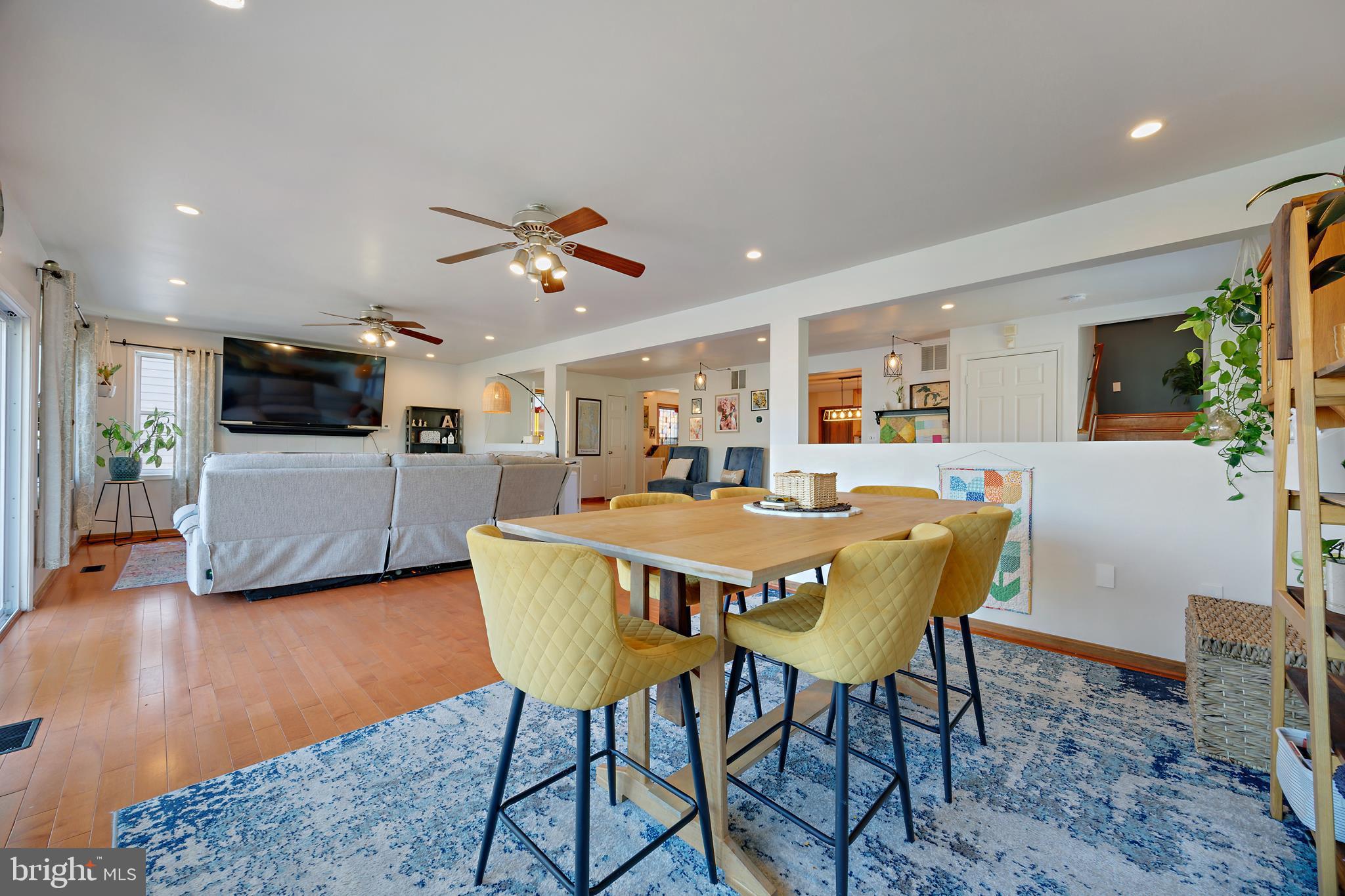 SILVER SANDS - Residential