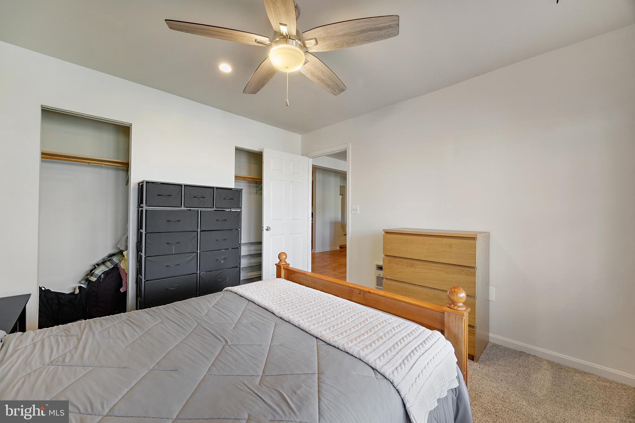 SILVER SANDS - Residential