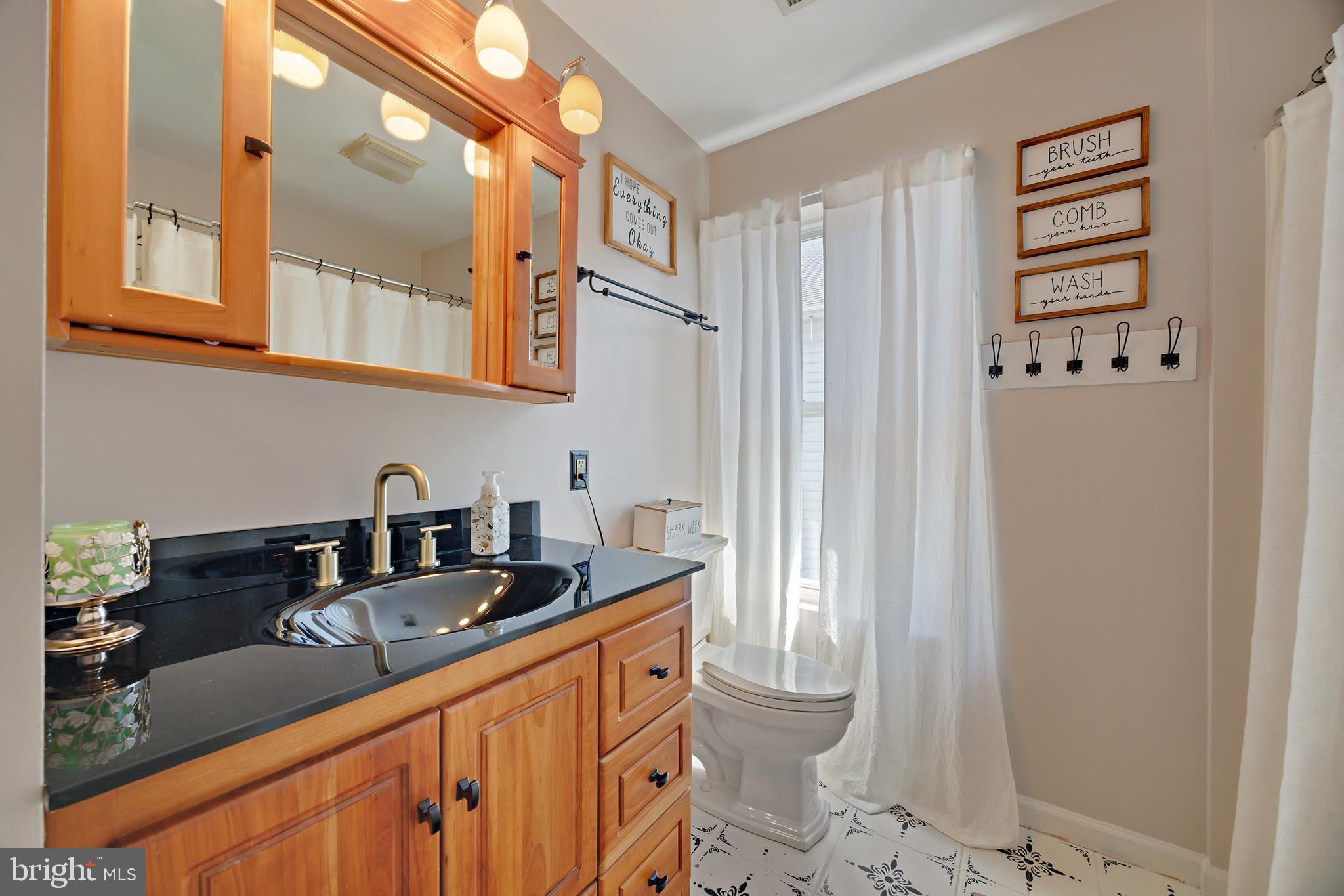 SILVER SANDS - Residential