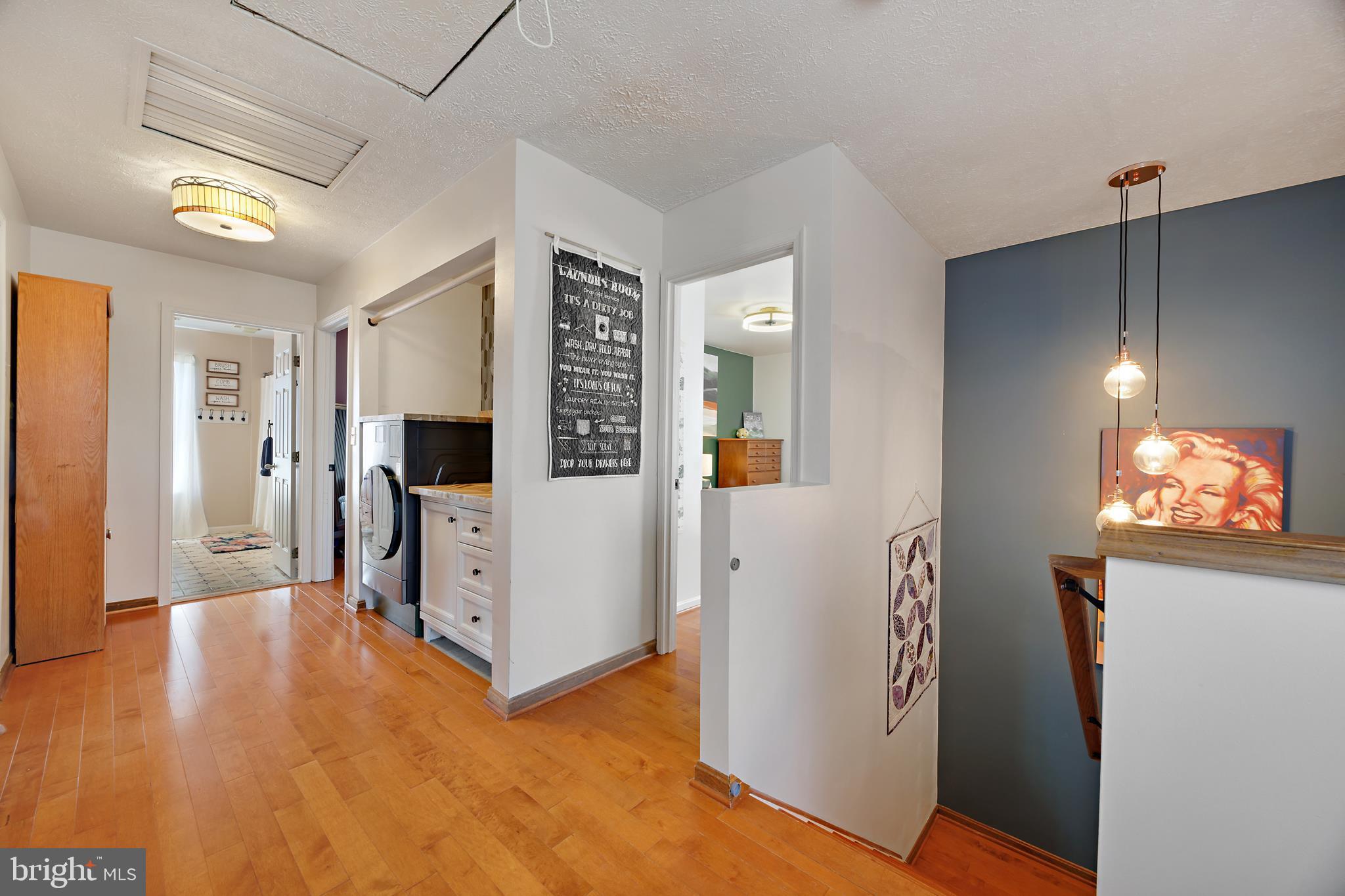 SILVER SANDS - Residential