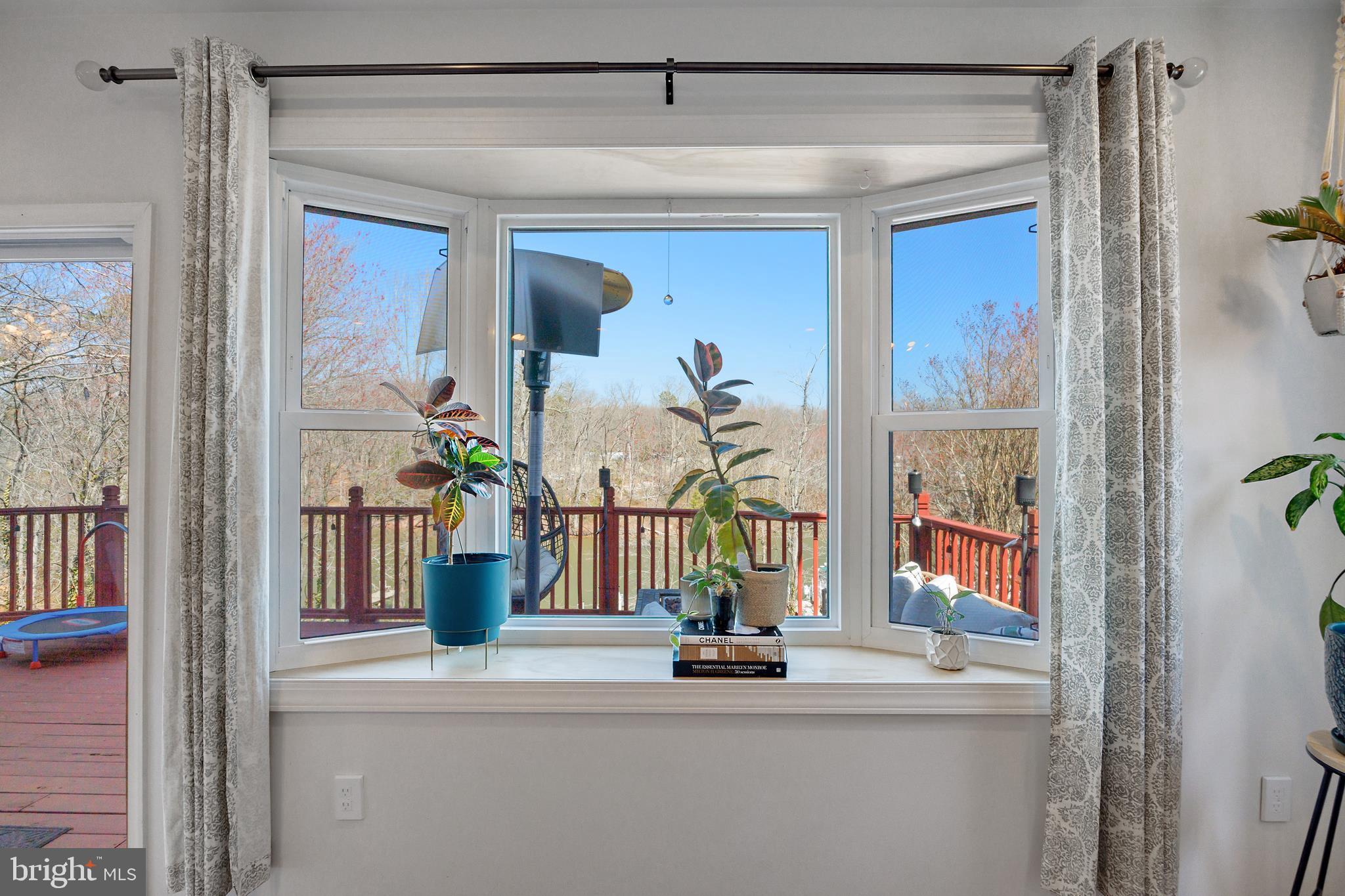 SILVER SANDS - Residential