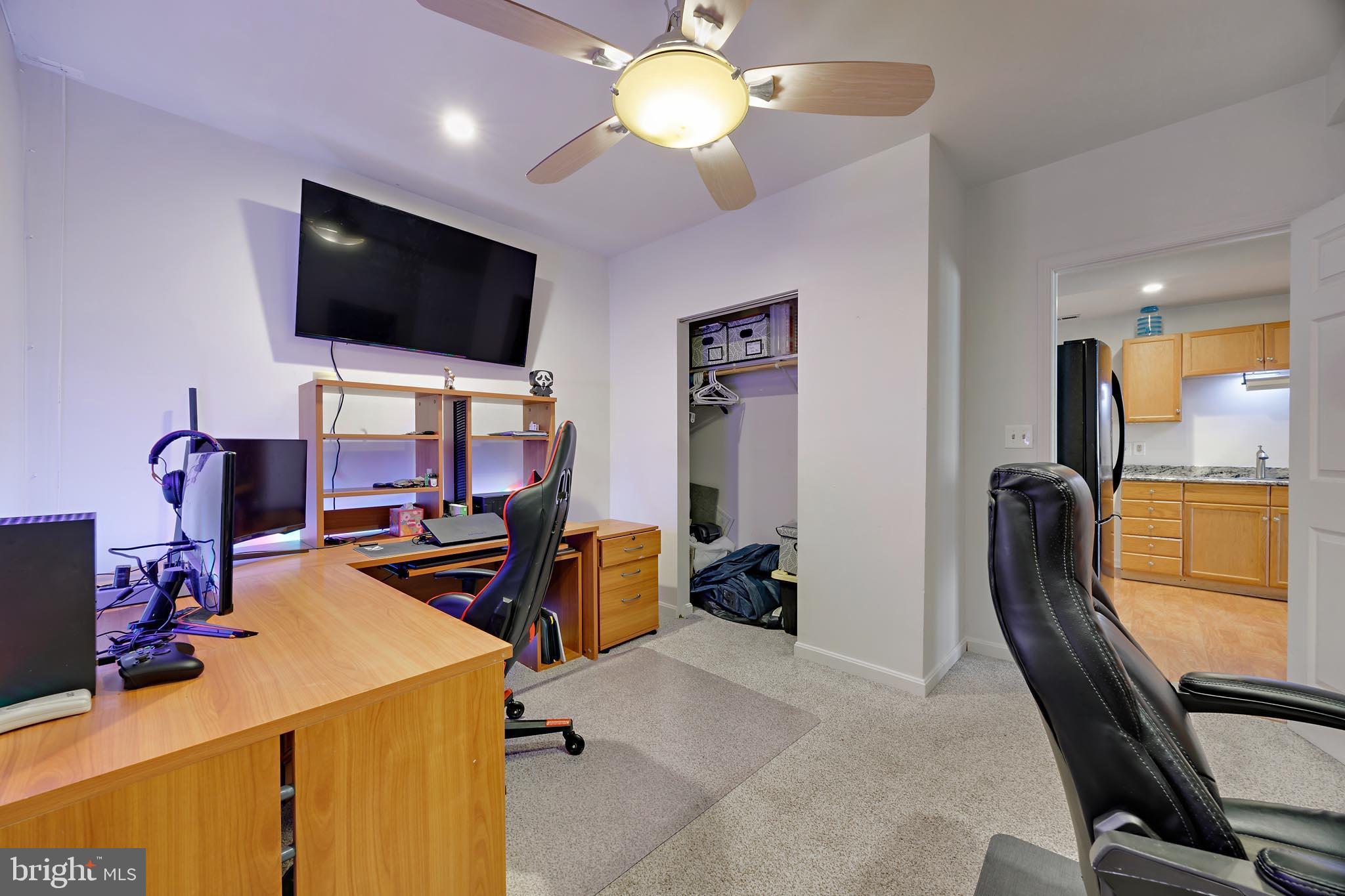 SILVER SANDS - Residential