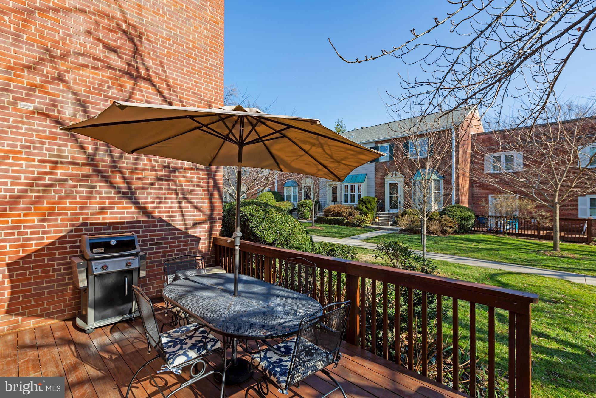 KENWOOD FOREST - Residential