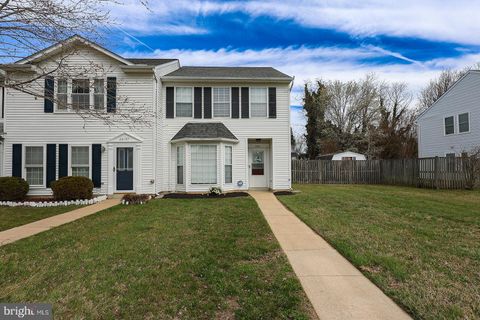 Townhouse For Sale - 22141 Saint Leonards Circle<br/> GREAT MILLS, MD 20634