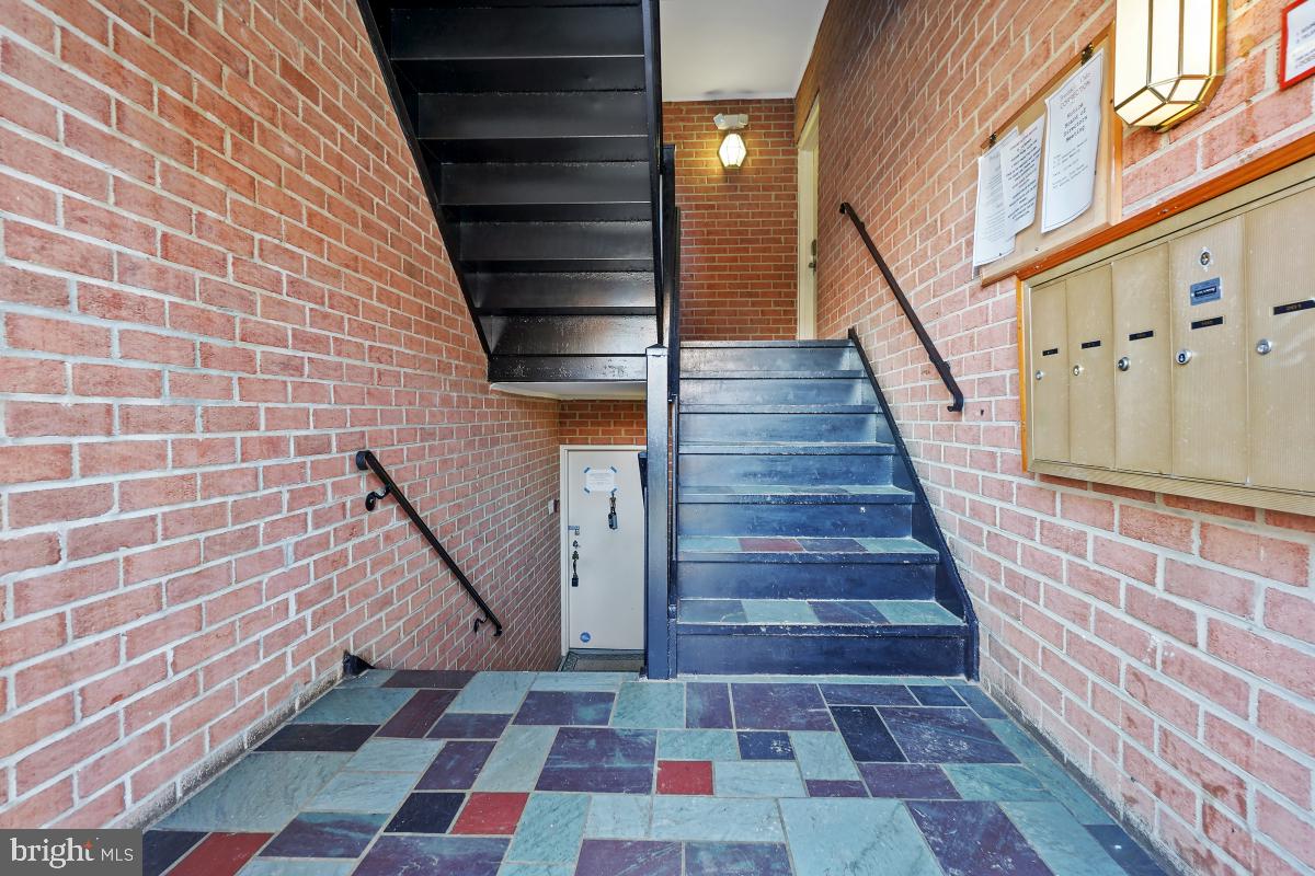 794 QUINCE ORCHARD BOULEVARD T-2