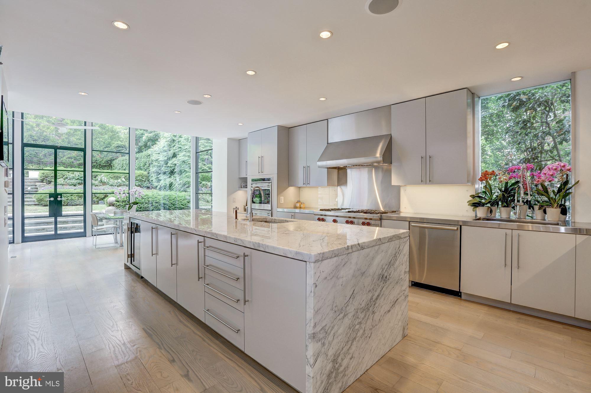BERKLEY - Residential
