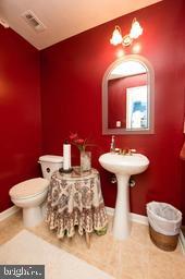 SOMERSET AT WESTRIDGE CO - Residential Lease