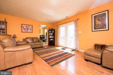 SOMERSET AT WESTRIDGE CO - Residential Lease