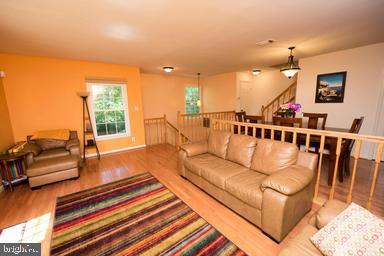 SOMERSET AT WESTRIDGE CO - Residential Lease