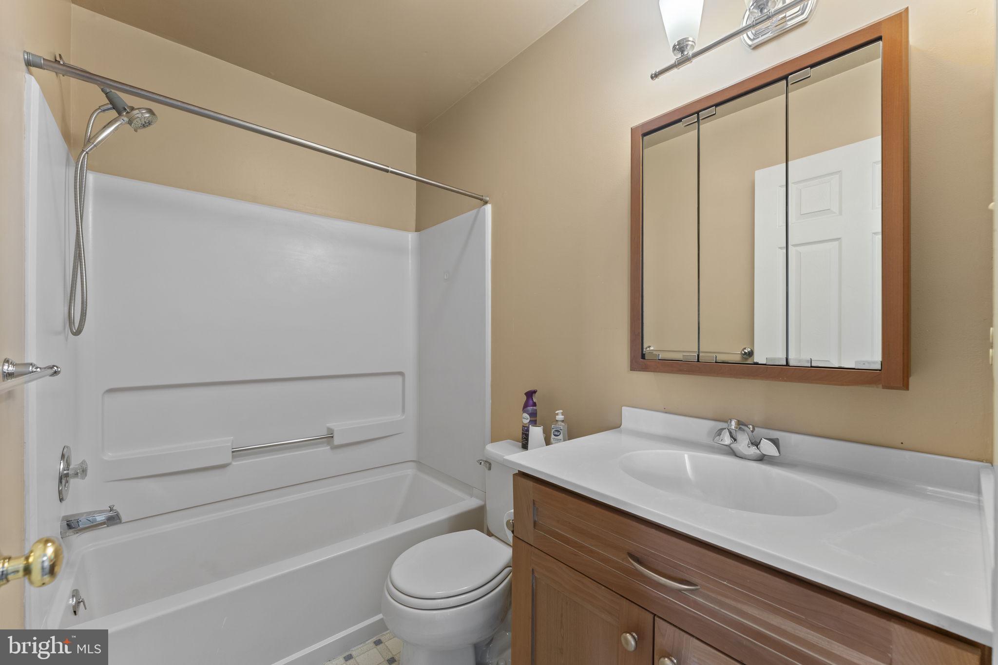 STONEGATE - Residential