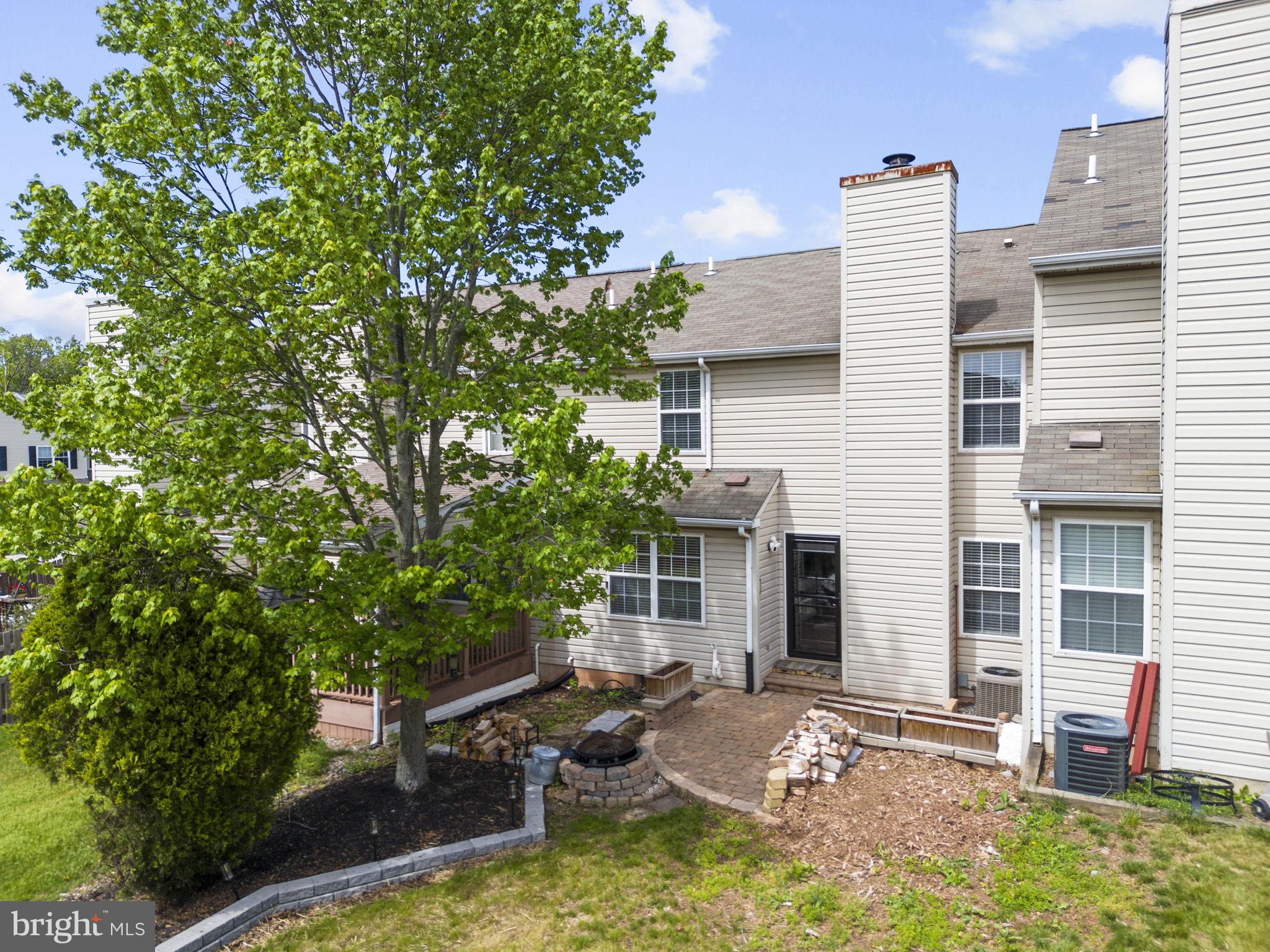 STONEGATE - Residential