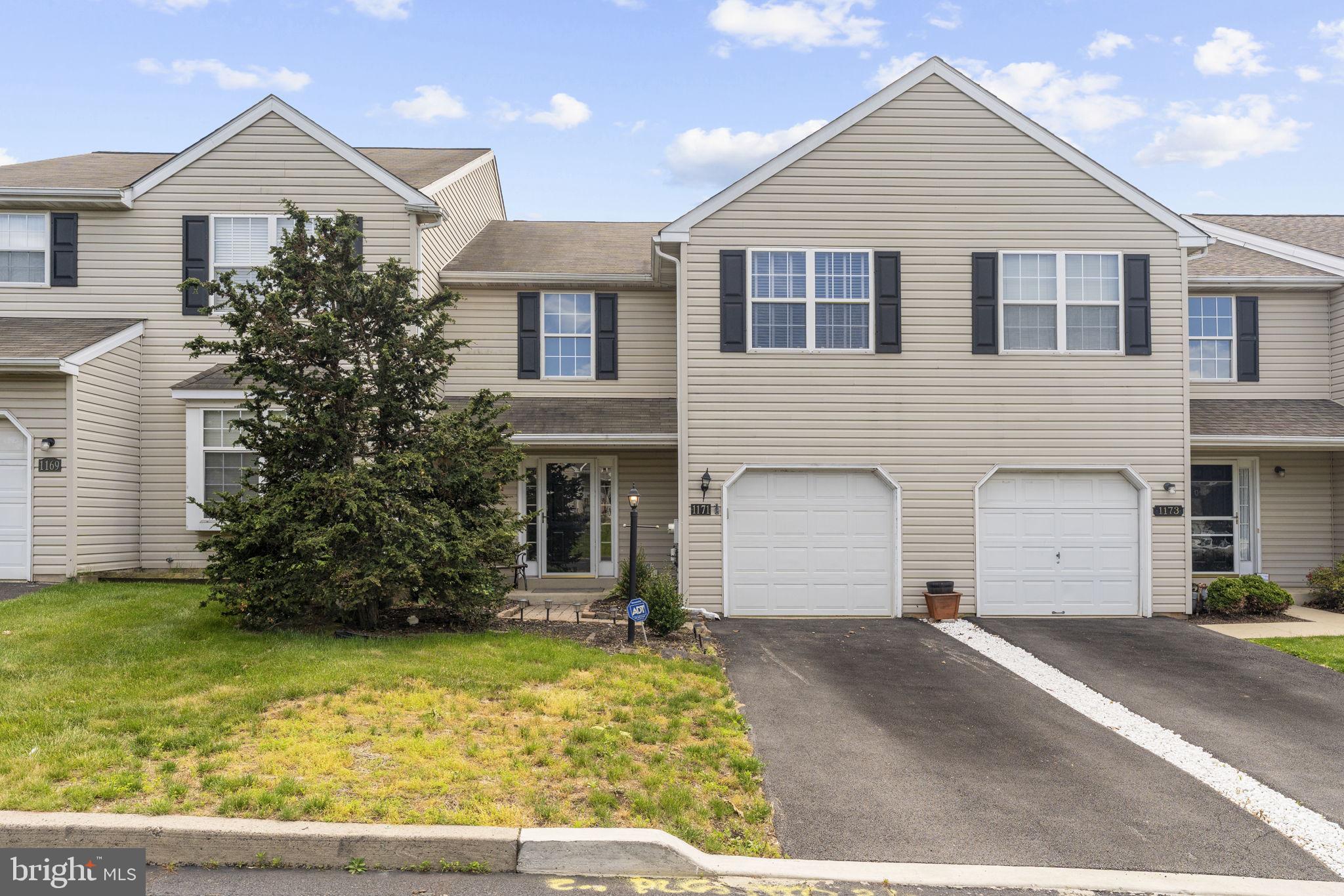 STONEGATE - Residential
