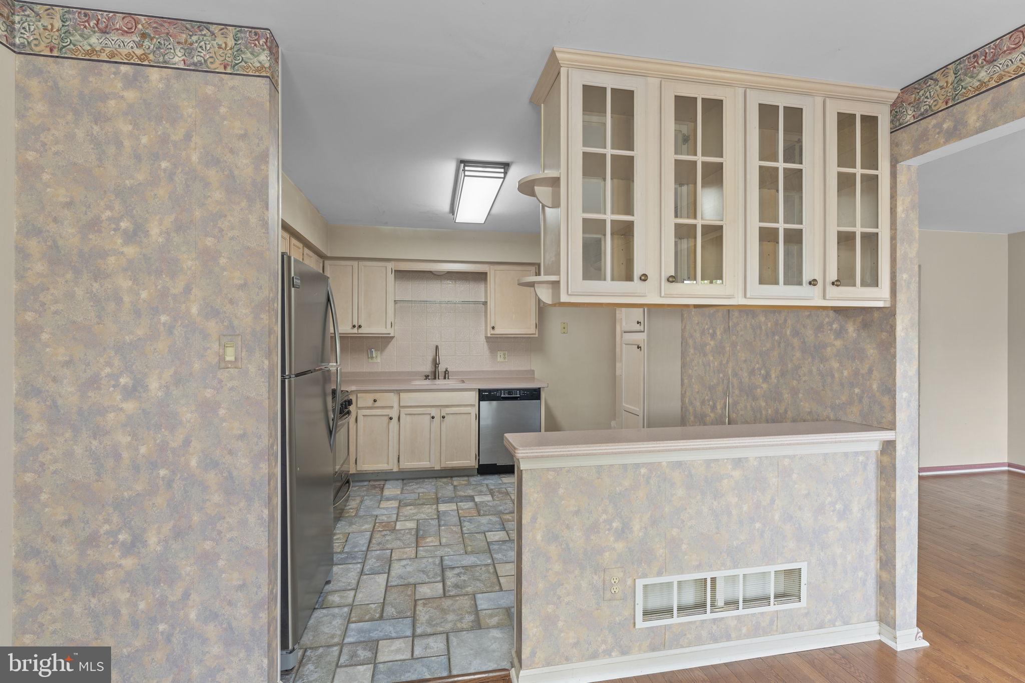 STONEGATE - Residential