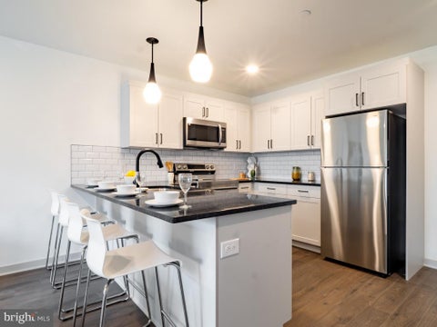 Condo For Rent - 6808 Ridge Avenue #407<br/> PHILADELPHIA, PA 19128