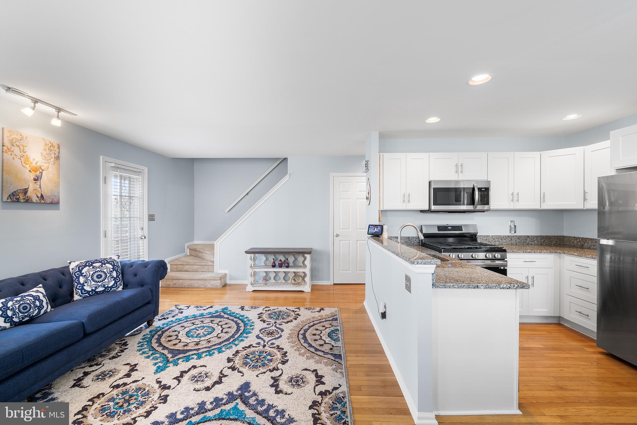 NORTHRIDGE ESTATES - Residential