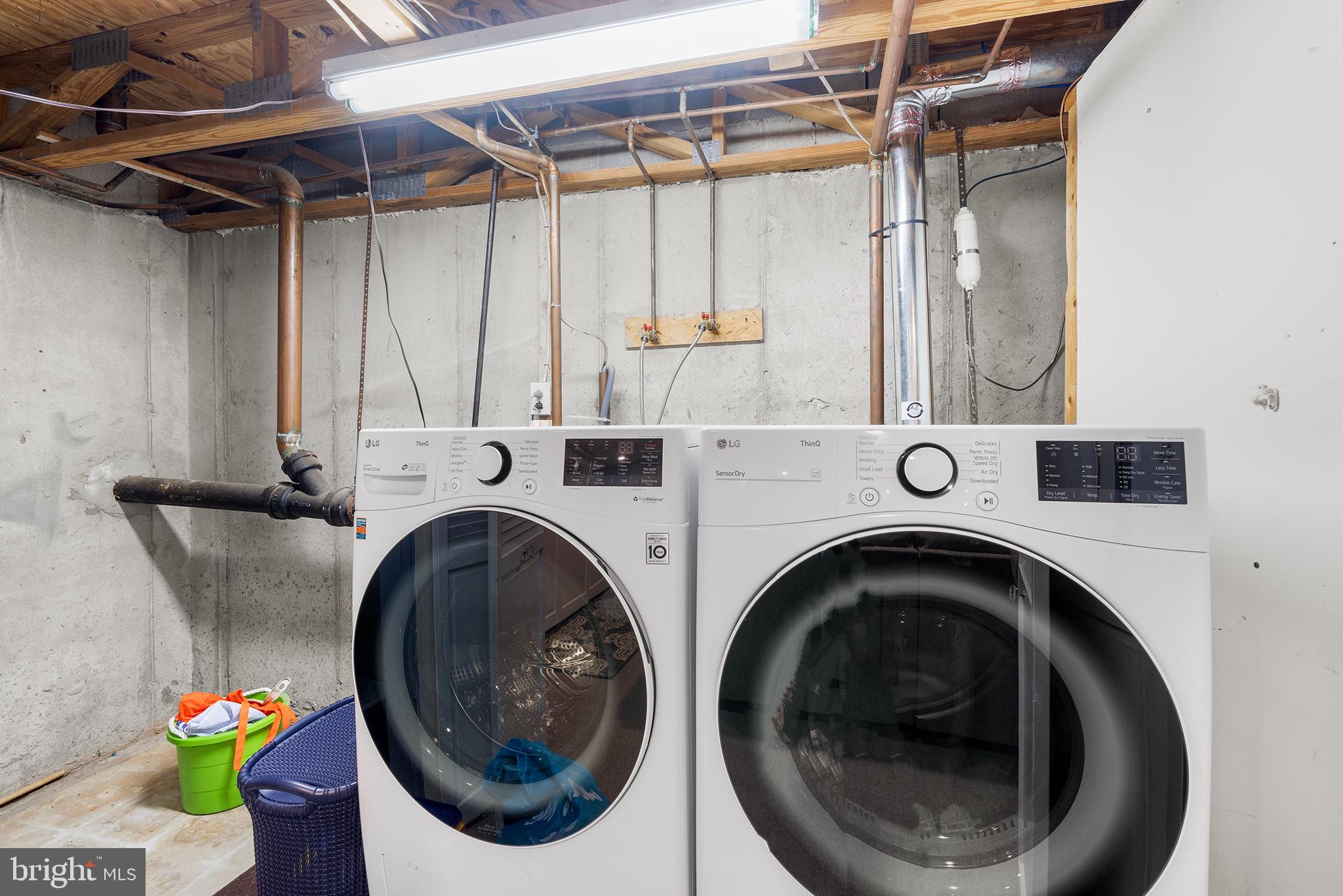 NORTHRIDGE ESTATES - Residential