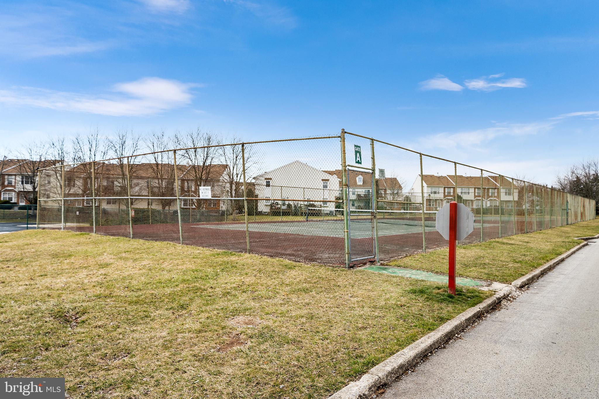 NORTHRIDGE ESTATES - Residential