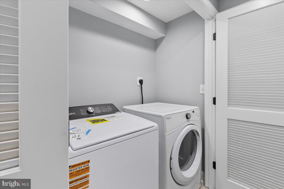 FEDERAL HILL HISTORIC DISTRICT - Residential Lease