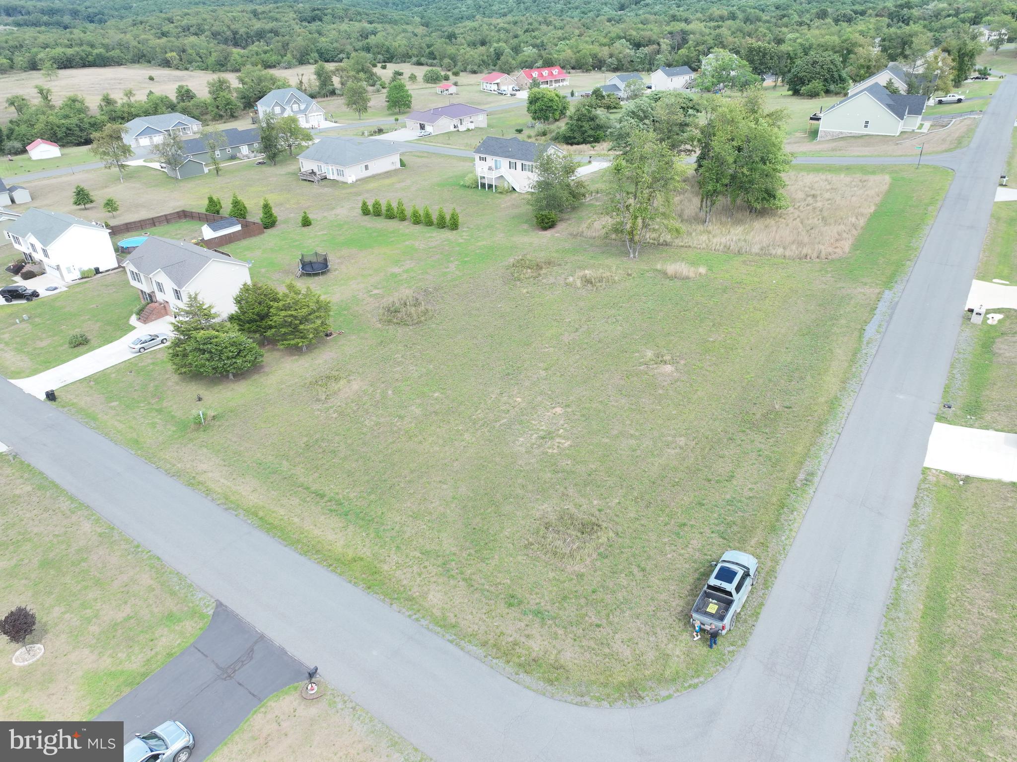 HARVEST HILLS - Land