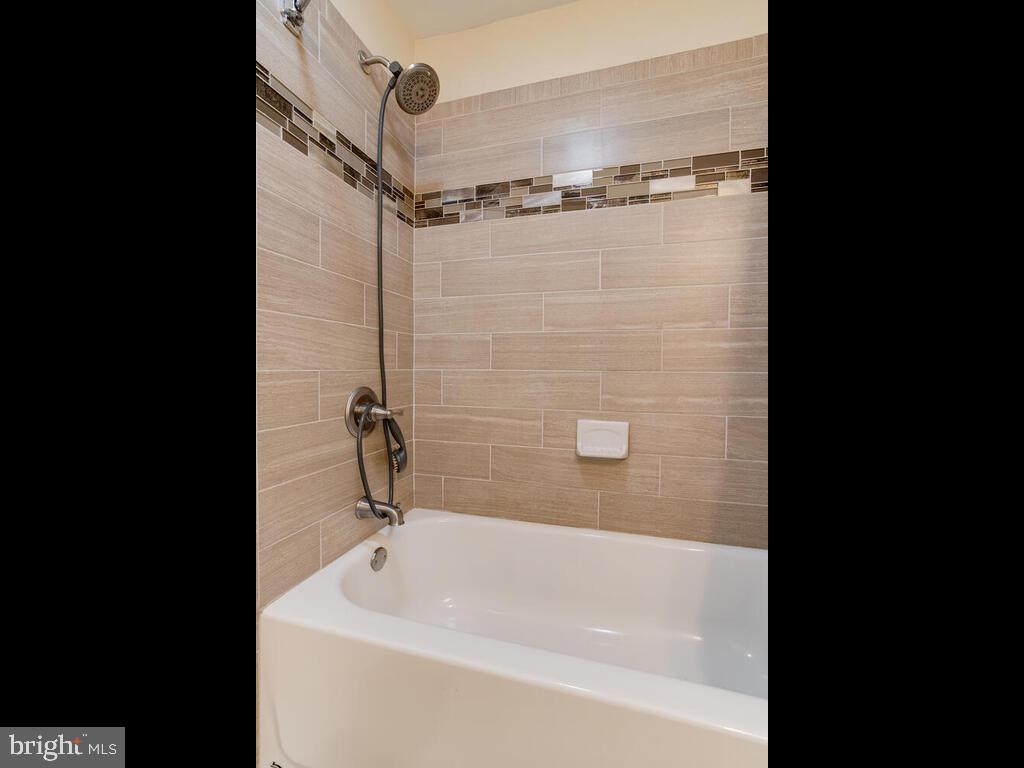 GLENWOOD - Residential